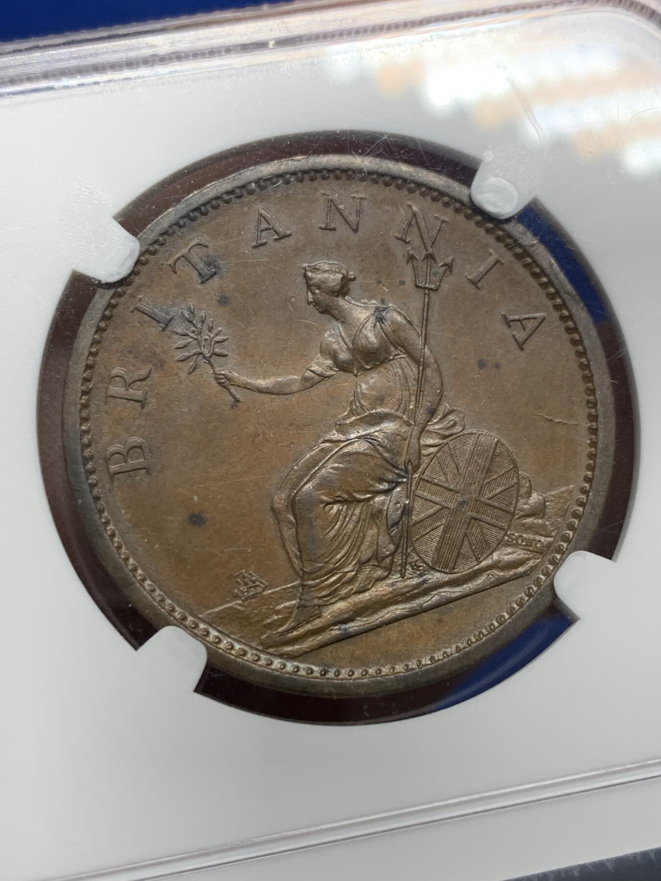 《竞宝斋》第441场 周日，周一，2场连拍 （全场包邮） NGC MS63BN 英国1806乔三1便士大铜，SOHO铸造的经典款，温润厚重的巧克力色光泽，代表了铜币最理想的保存状态。