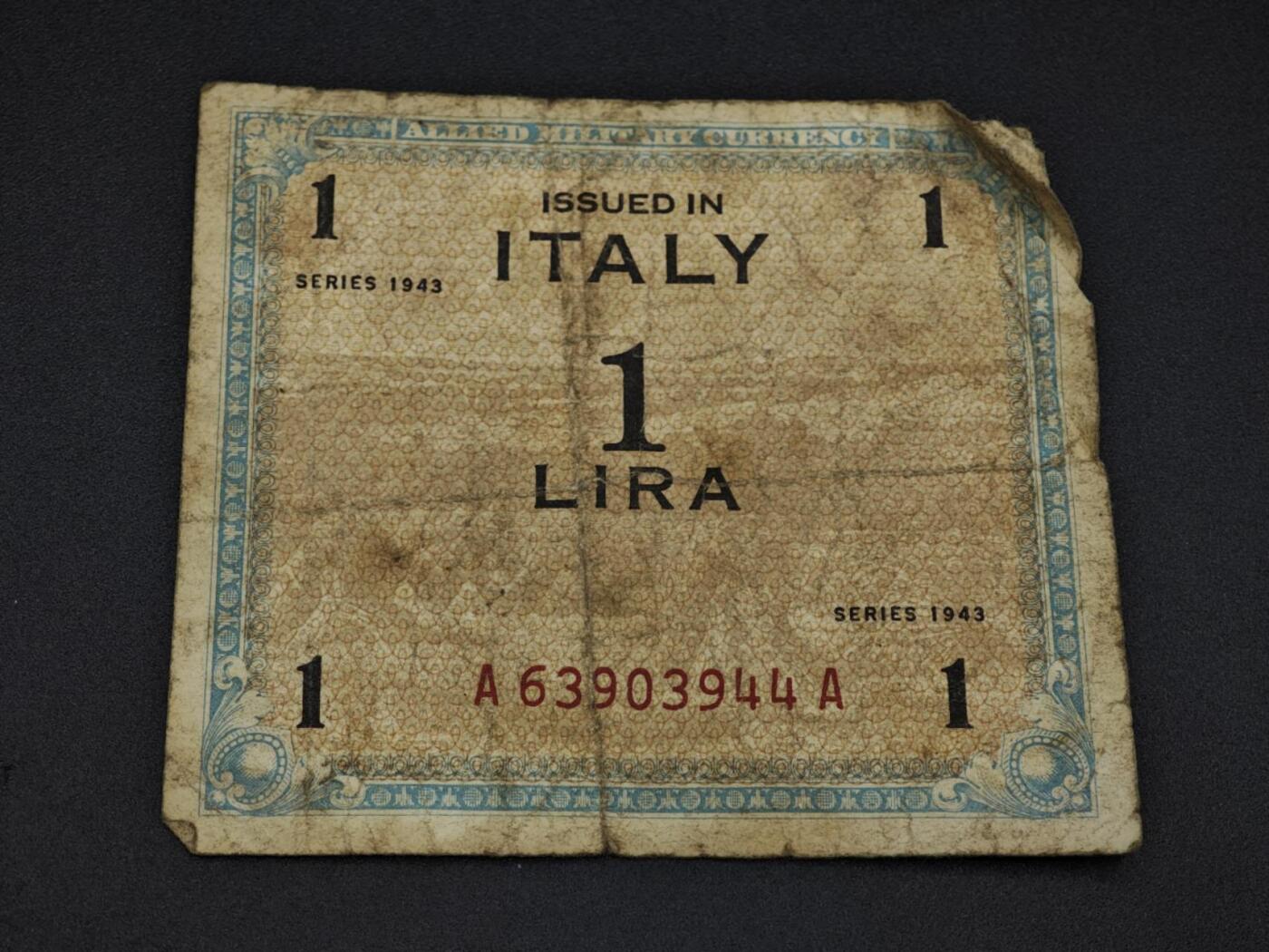 【淘币小摊】实时拍第八百零六拍   纸币场   满百包邮可预留二周 每周一统一发货   意大利1943年1里拉纸币【有折】