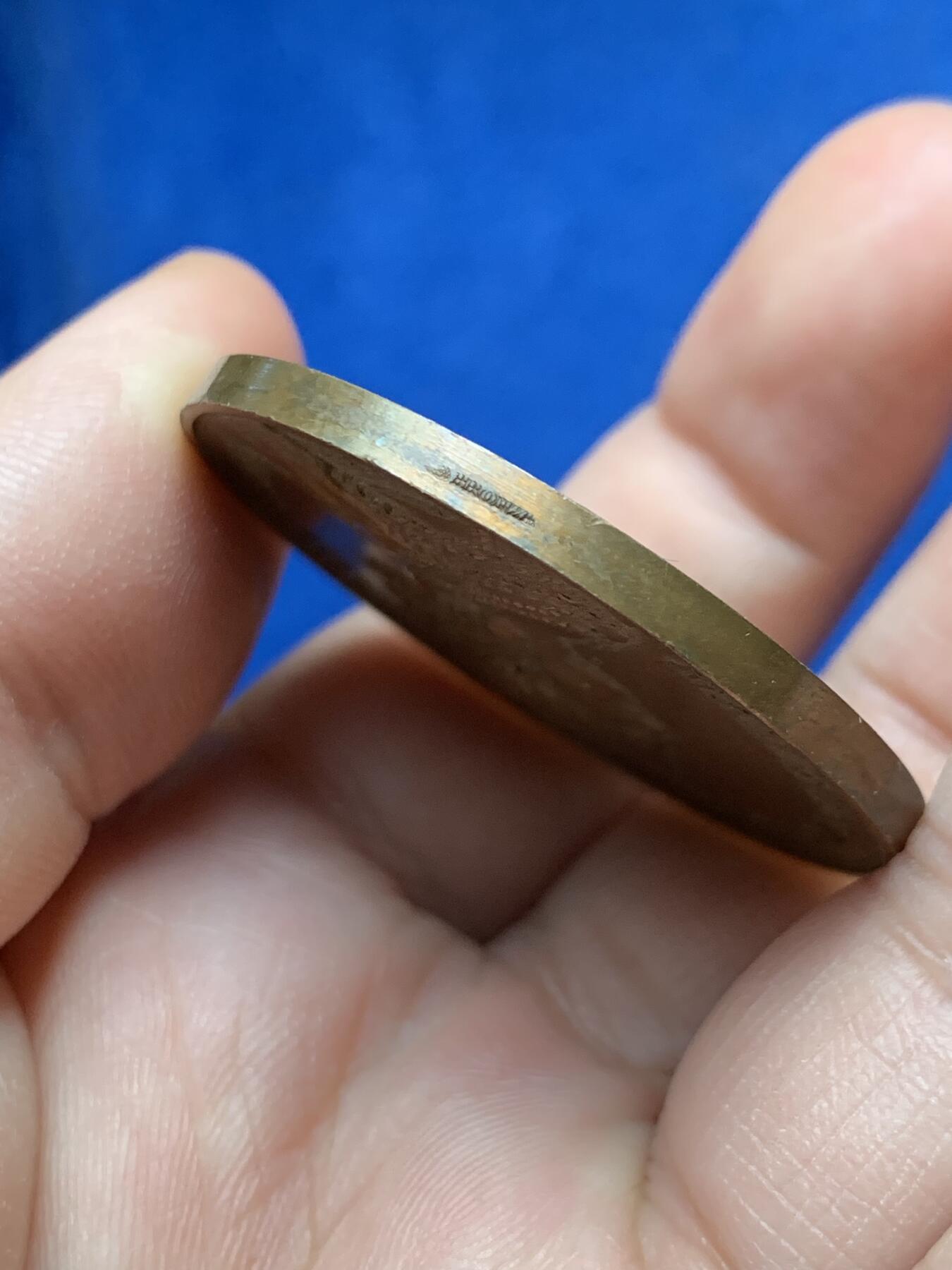 《竞宝斋》第441场 周日，周一，2场连拍 （全场包邮） 法国 路易十六和玛丽安内托双面铜章，重31.5克，40.8mm 丰饶角铜标