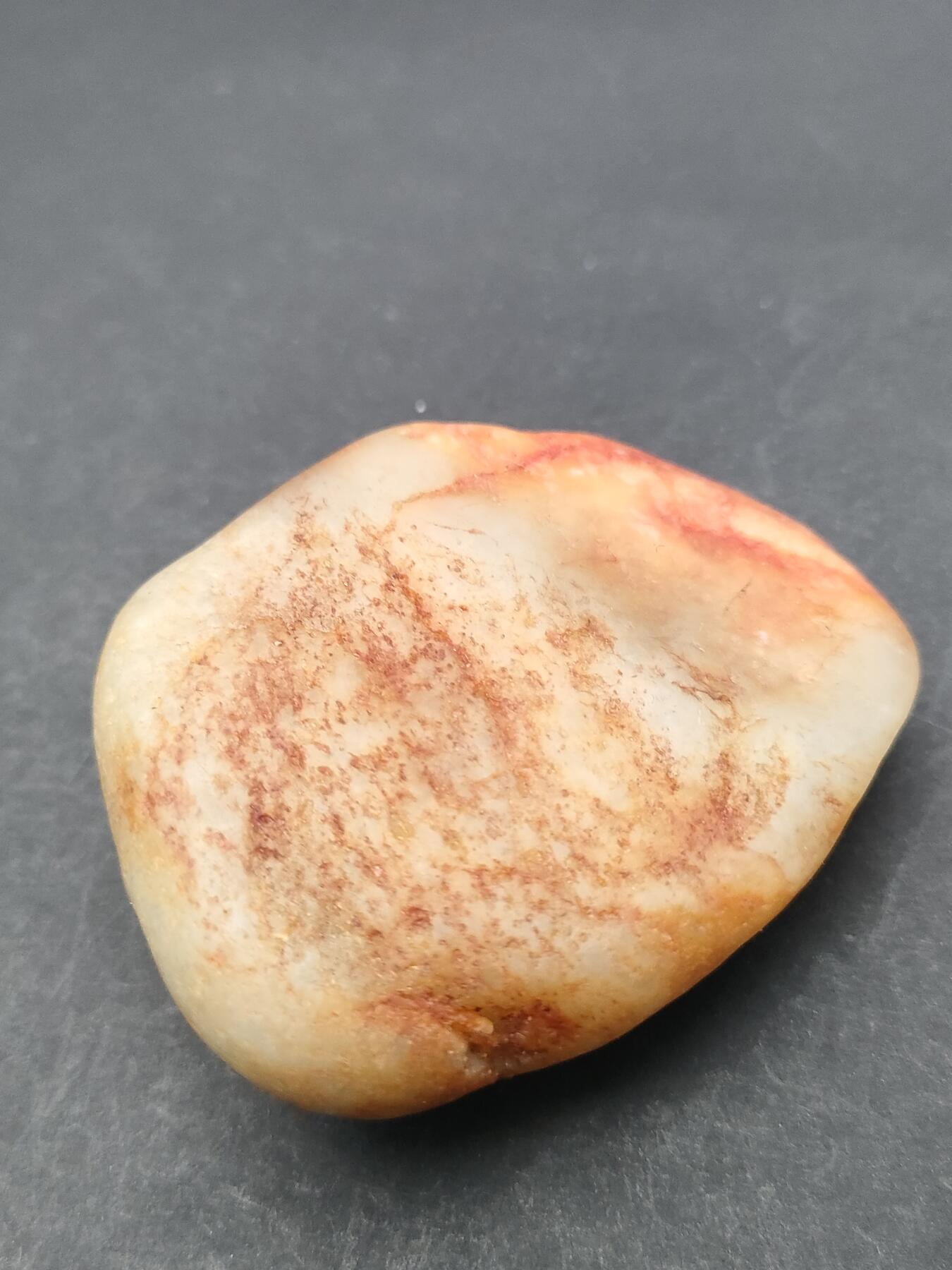 猩哥外币小铺➨【第203场】 和田玉原石86克