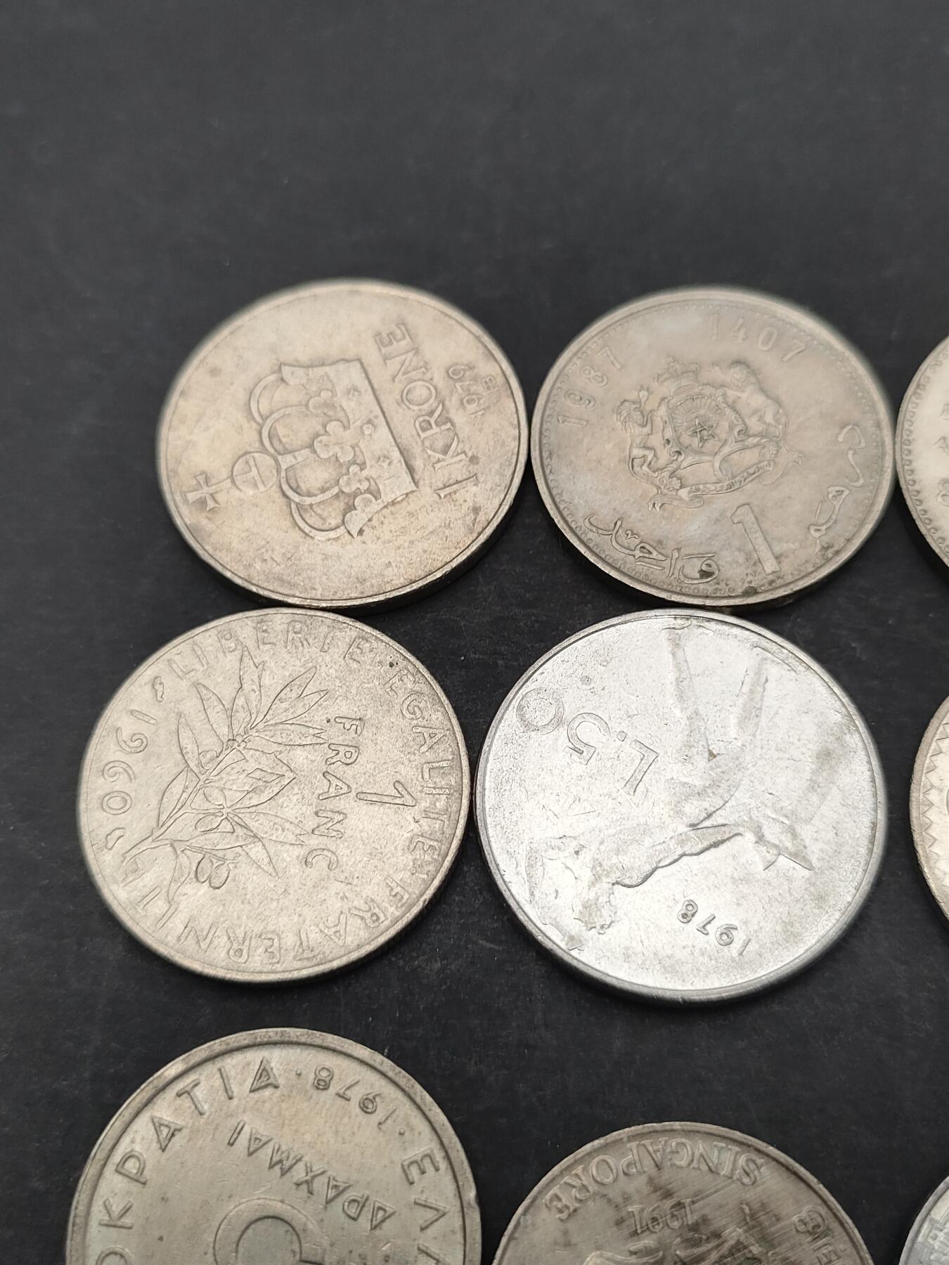 猩哥外币小铺➨【第203场】 钱币12个