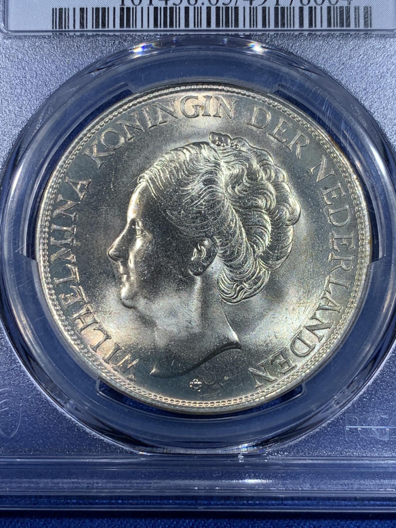 《竞宝斋》第441场 周日，周一，2场连拍 （全场包邮） PCGS MS65 荷属库拉索1944年2.5盾大银币 背面卡脚有损，密封正常