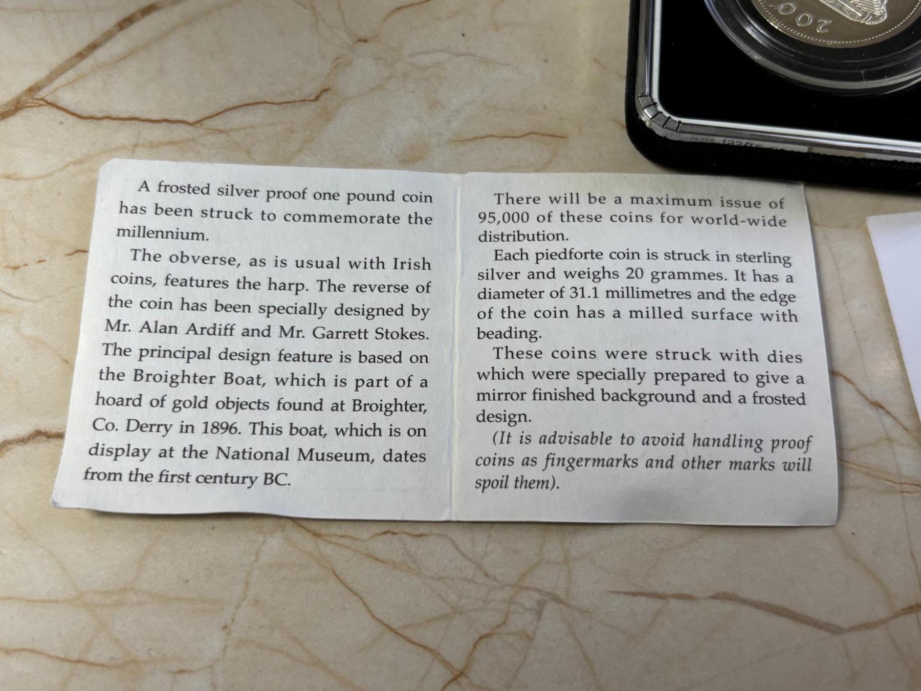 第183期拍卖 爱尔兰2000年千禧年纪念银币带盒证书，有氧化，925银，20克