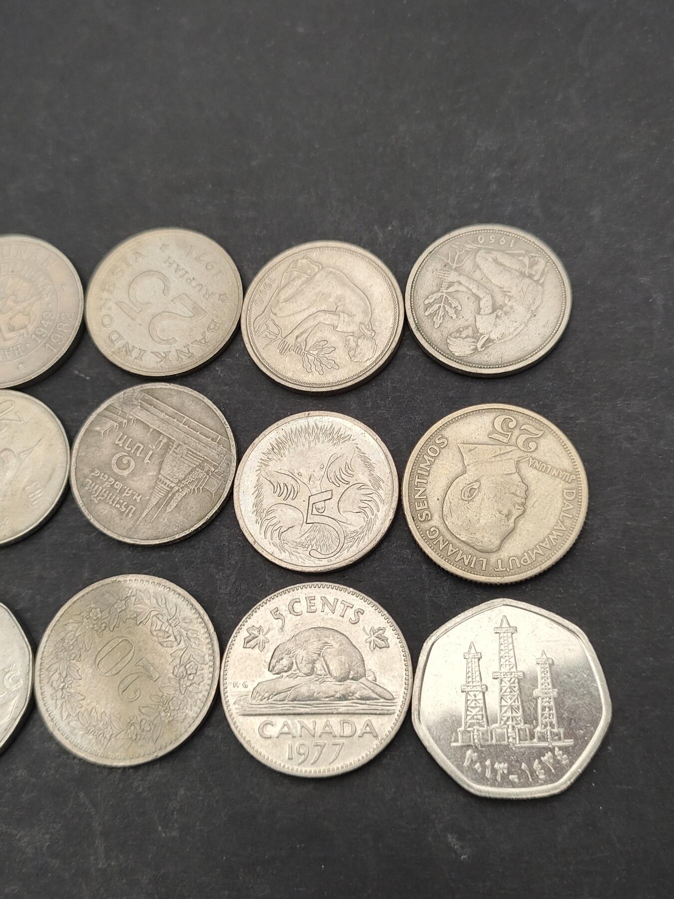 猩哥外币小铺➨【第203场】 钱币12个