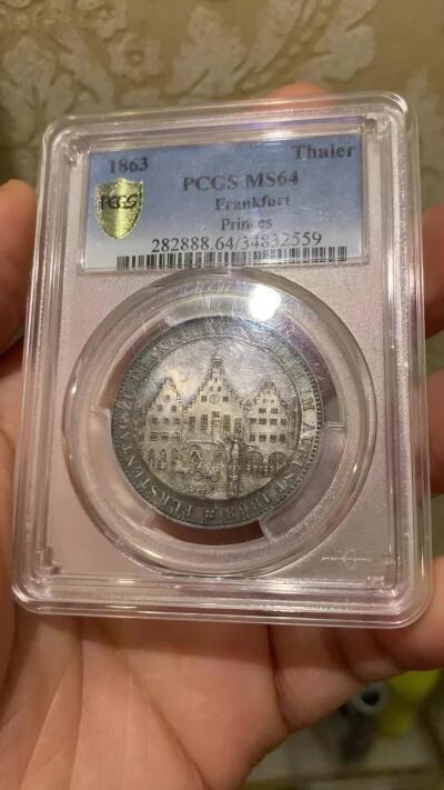 《竞宝斋》第441场 周日，周一，2场连拍 （全场包邮） PCGS MS64 德国1863年法兰克福王子会议泰勒 五彩包浆非常给力的状态