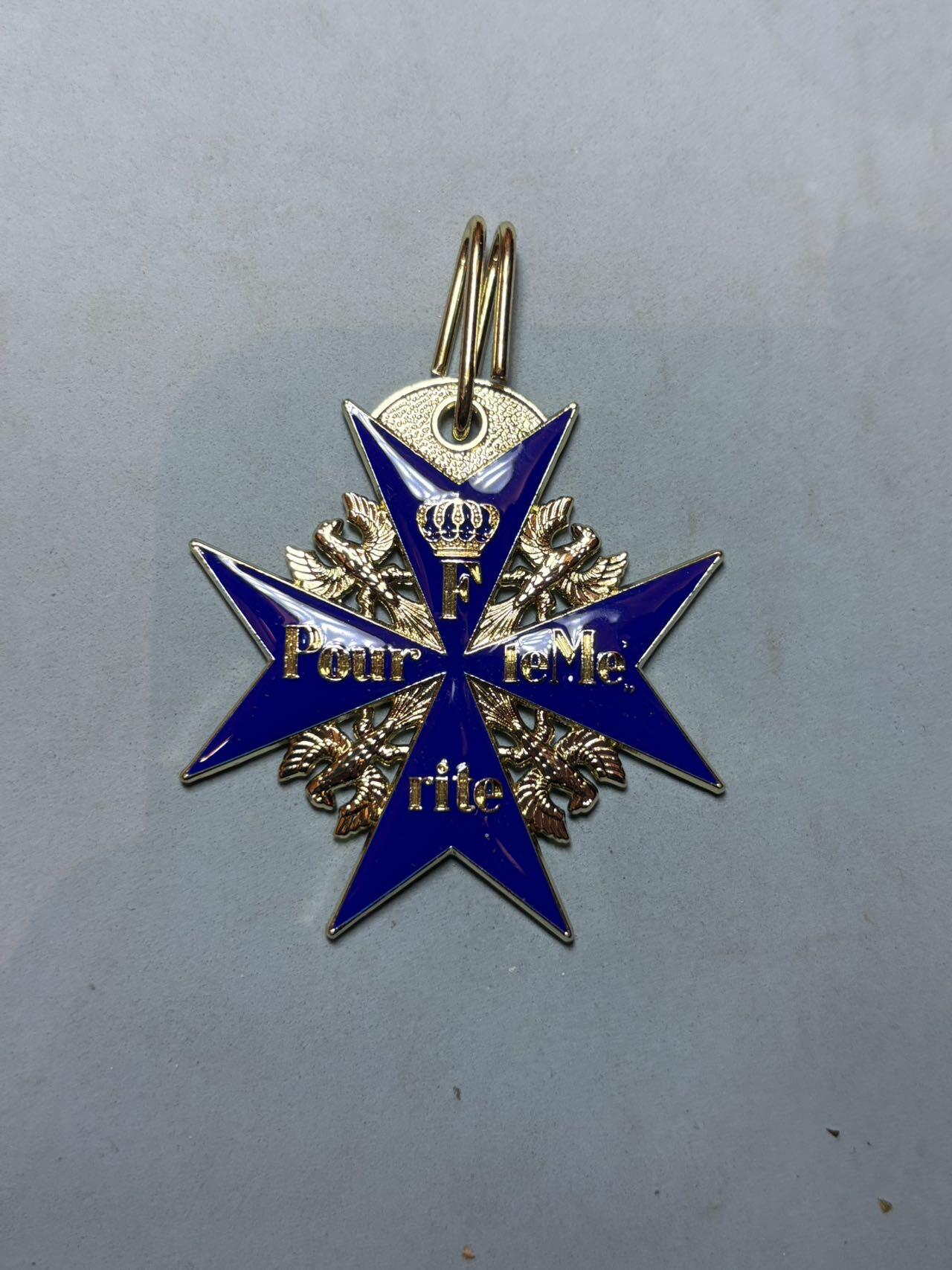 盛世勋华——号角文化勋章邮票专场拍卖第289期 德国（帝国）蓝马克斯勋章 复制