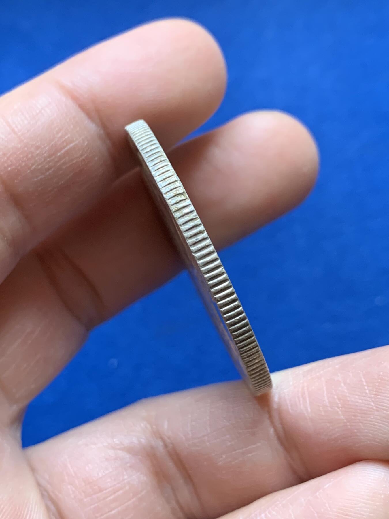 《竞宝斋》第441场 周日，周一，2场连拍 （全场包邮） 法属印支1900年坐洋1皮阿斯特银币 细节见图