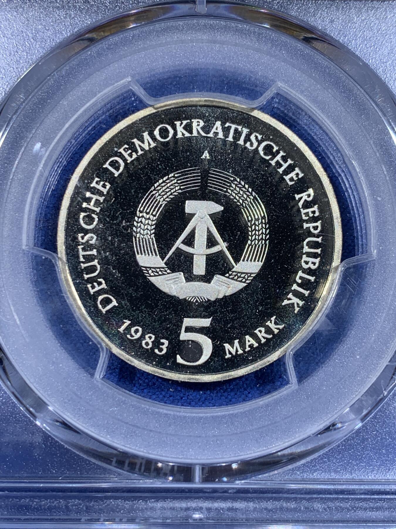 《竞宝斋》第441场 周日，周一，2场连拍 （全场包邮） PCGS PR69DCAM 德国1983年马丁·路德出生500周年5马克