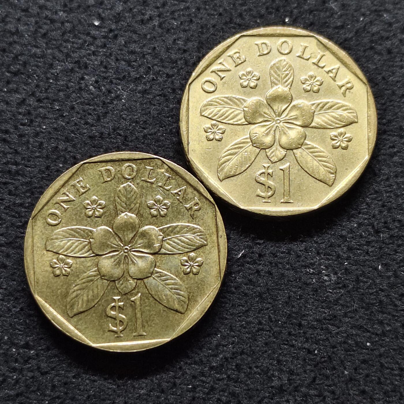 【全场包邮】纯粹捡漏拍480场（免费代拍第17场） 新加坡不同年份笑版/哭版1元2枚一组