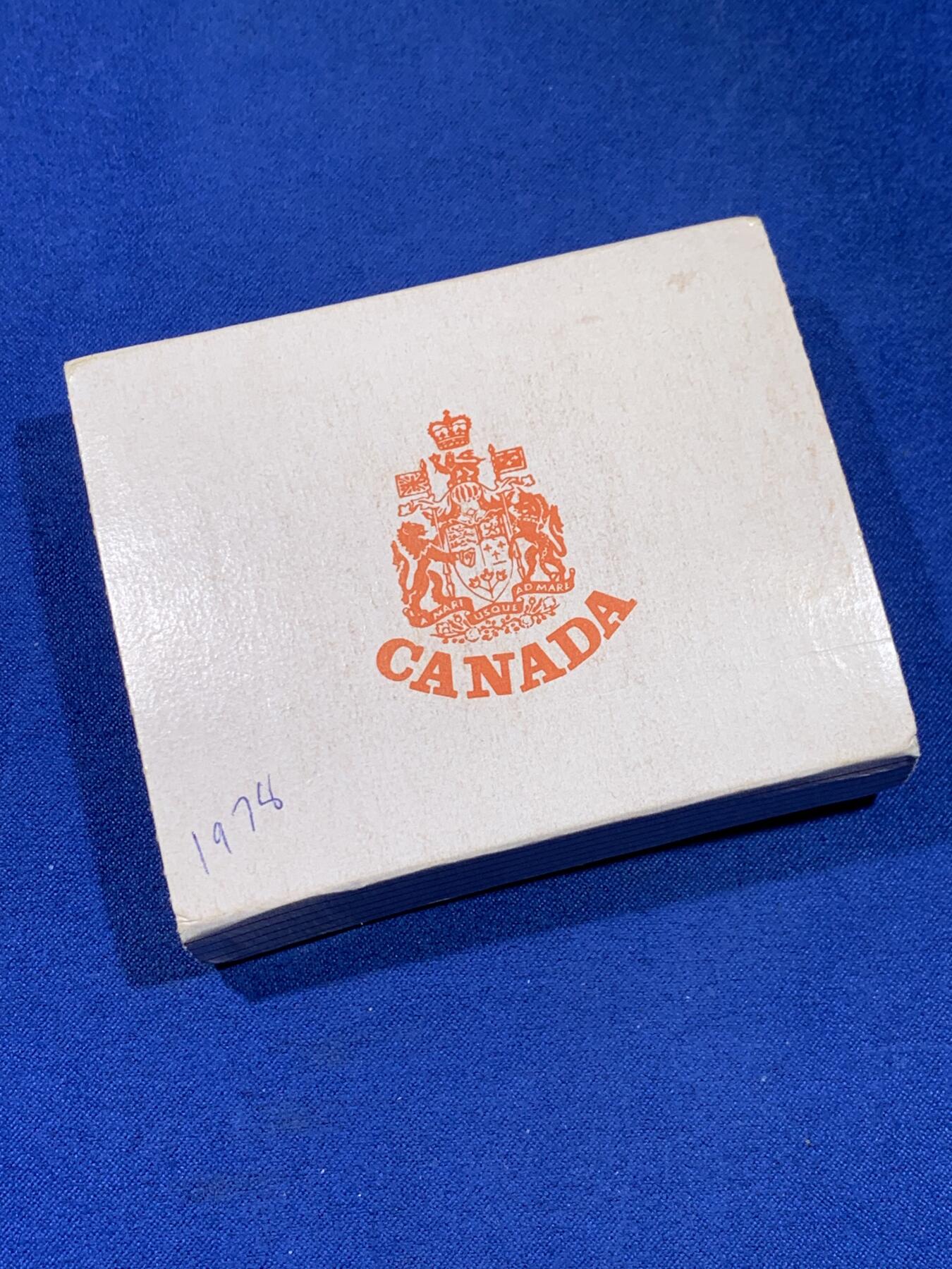 《竞宝斋》第441场 周日，周一，2场连拍 （全场包邮） 加拿大1978年第11届英联邦运动会1加元银币 带盒