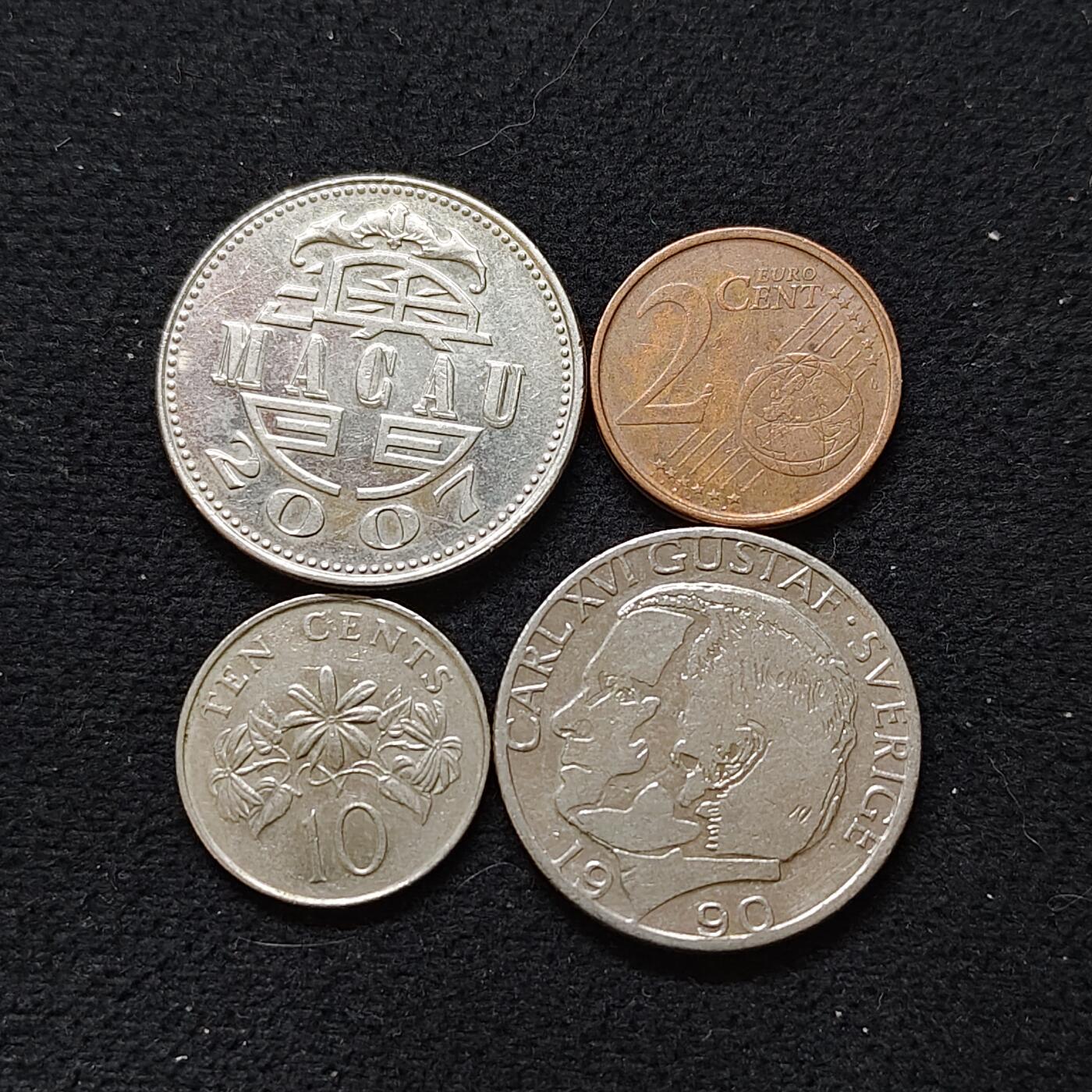 【全场包邮】纯粹捡漏拍480场（免费代拍第17场） 世界各国各年份散币4枚一组-西班牙+澳门+瑞典+新加坡