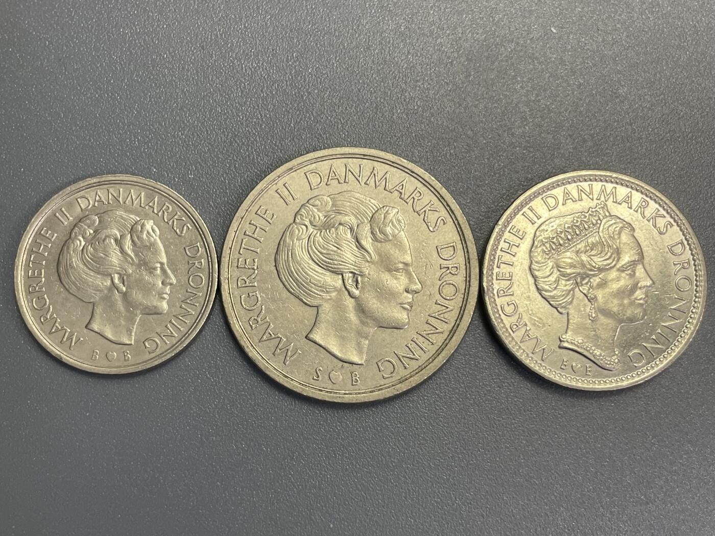 回流1123 丹麦70年代玛格丽特二世女王3枚