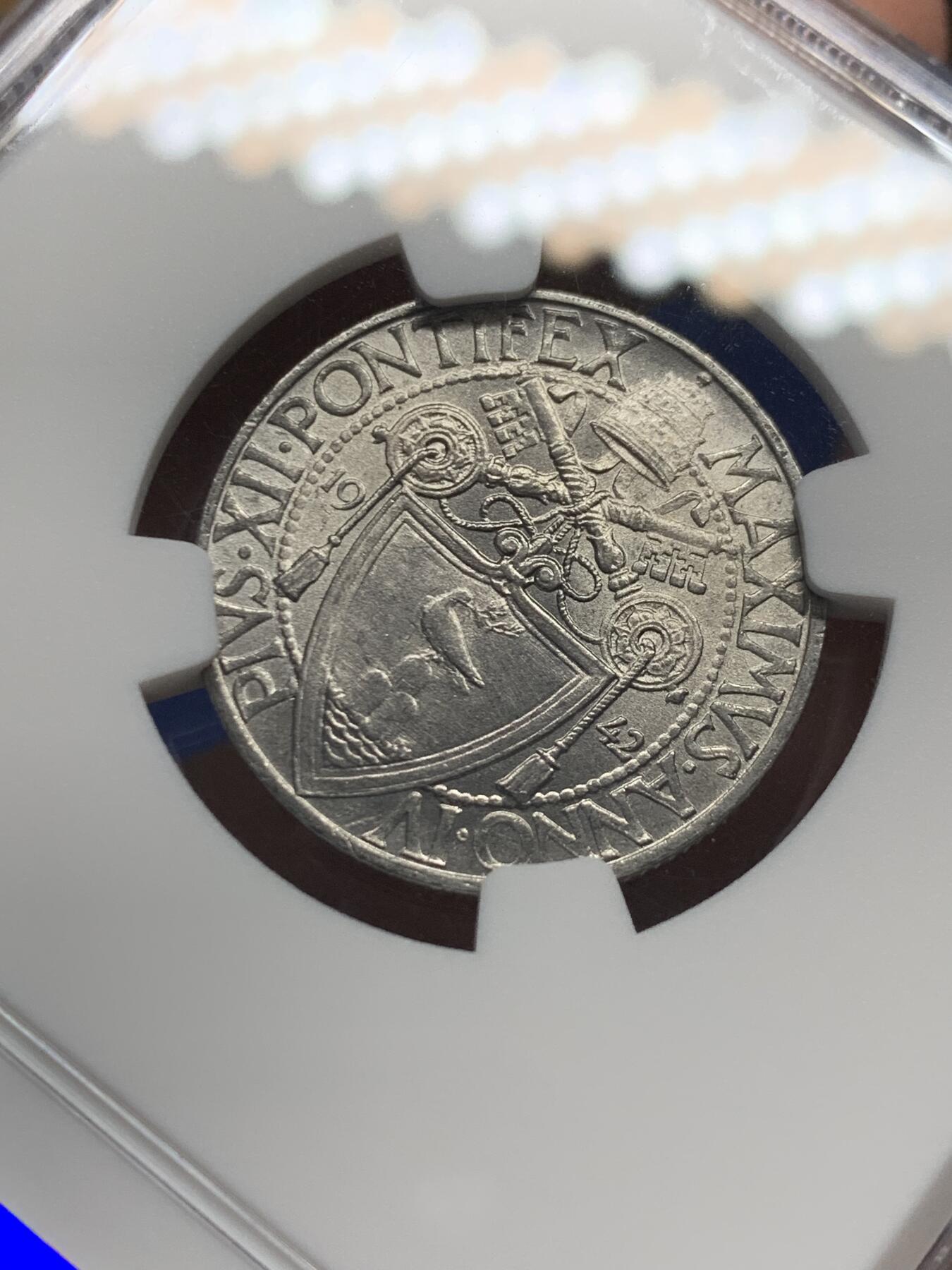 《竞宝斋》第441场 周日，周一，2场连拍 （全场包邮） NGC MS64 梵蒂冈1942年50C镍币