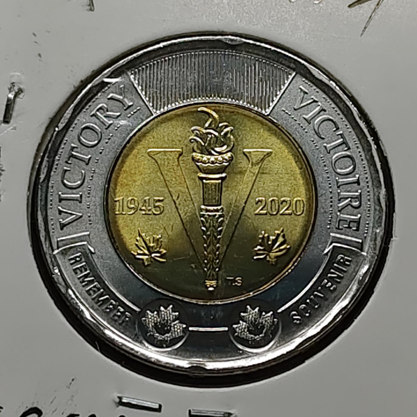 【全场包邮】纯粹捡漏拍480场（免费代拍第17场） 加拿大2020年2元二战胜利75周年本色双色纪念币