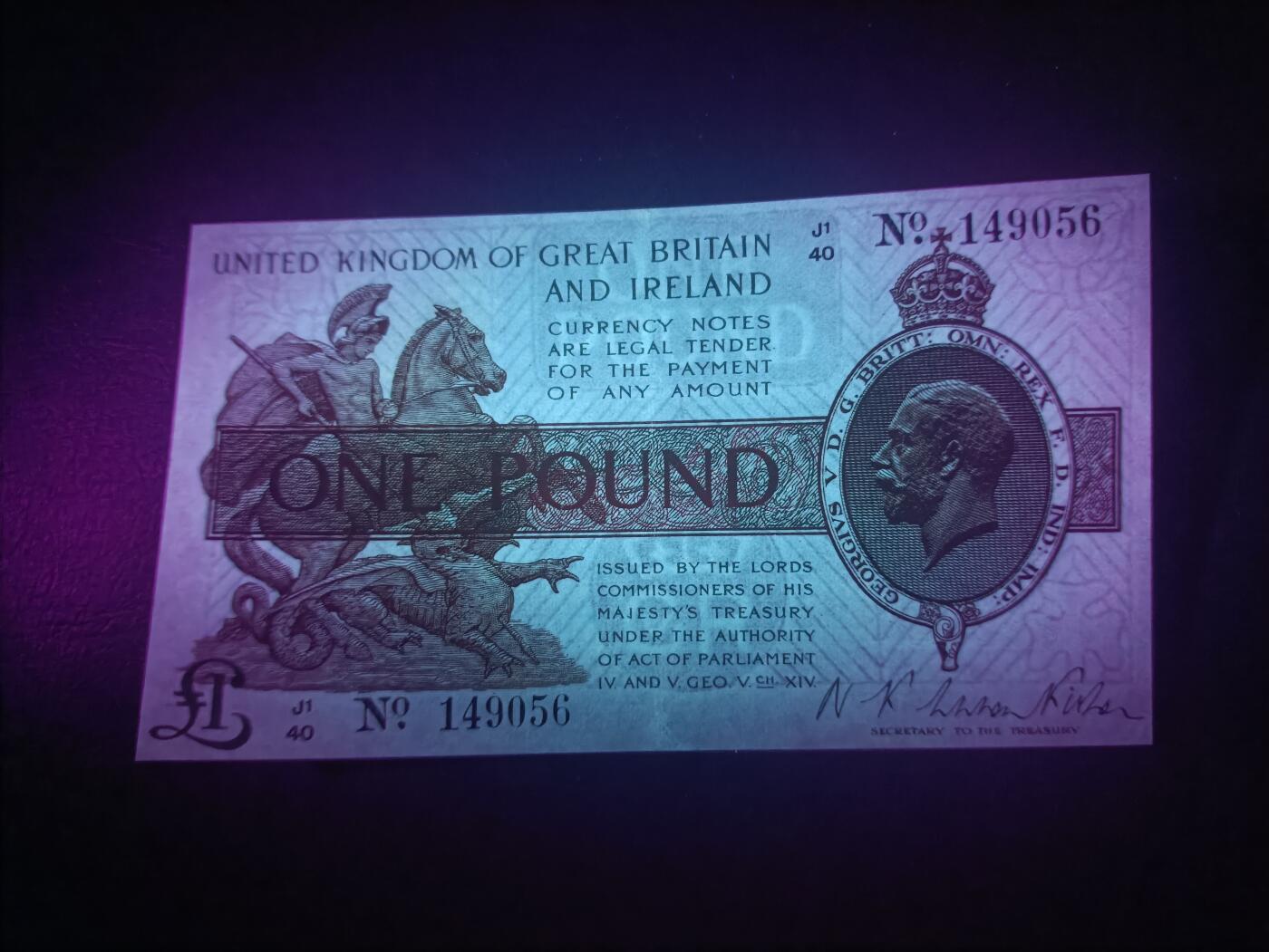 2025十一月第六期，总第204期 英国1923版1镑AUNC，爱尔兰独立前早期“大不列颠及爱尔兰联合王国”抬头，乔治五世国王和威斯敏斯特宫