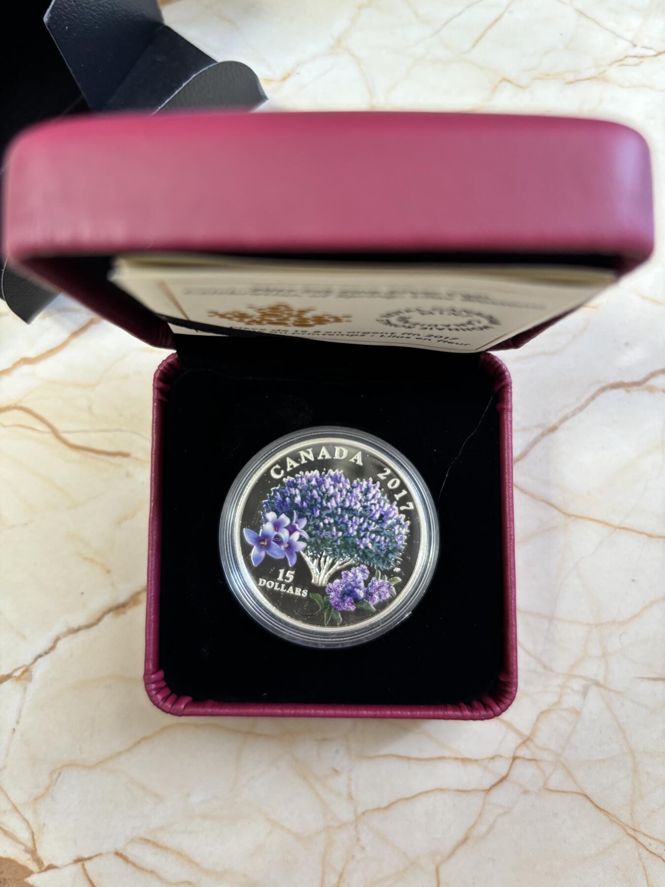 第183期拍卖 加拿大2017年春之祭系列2紫丁香花彩色精制银币原盒证书，9999银，23.17克，发行10000枚