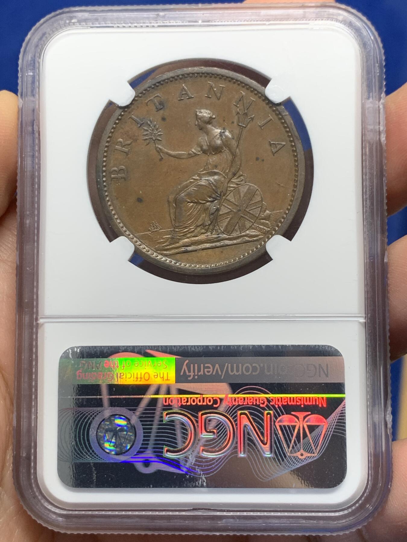 《竞宝斋》第441场 周日，周一，2场连拍 （全场包邮） NGC MS63BN 英国1806乔三1便士大铜，SOHO铸造的经典款，温润厚重的巧克力色光泽，代表了铜币最理想的保存状态。