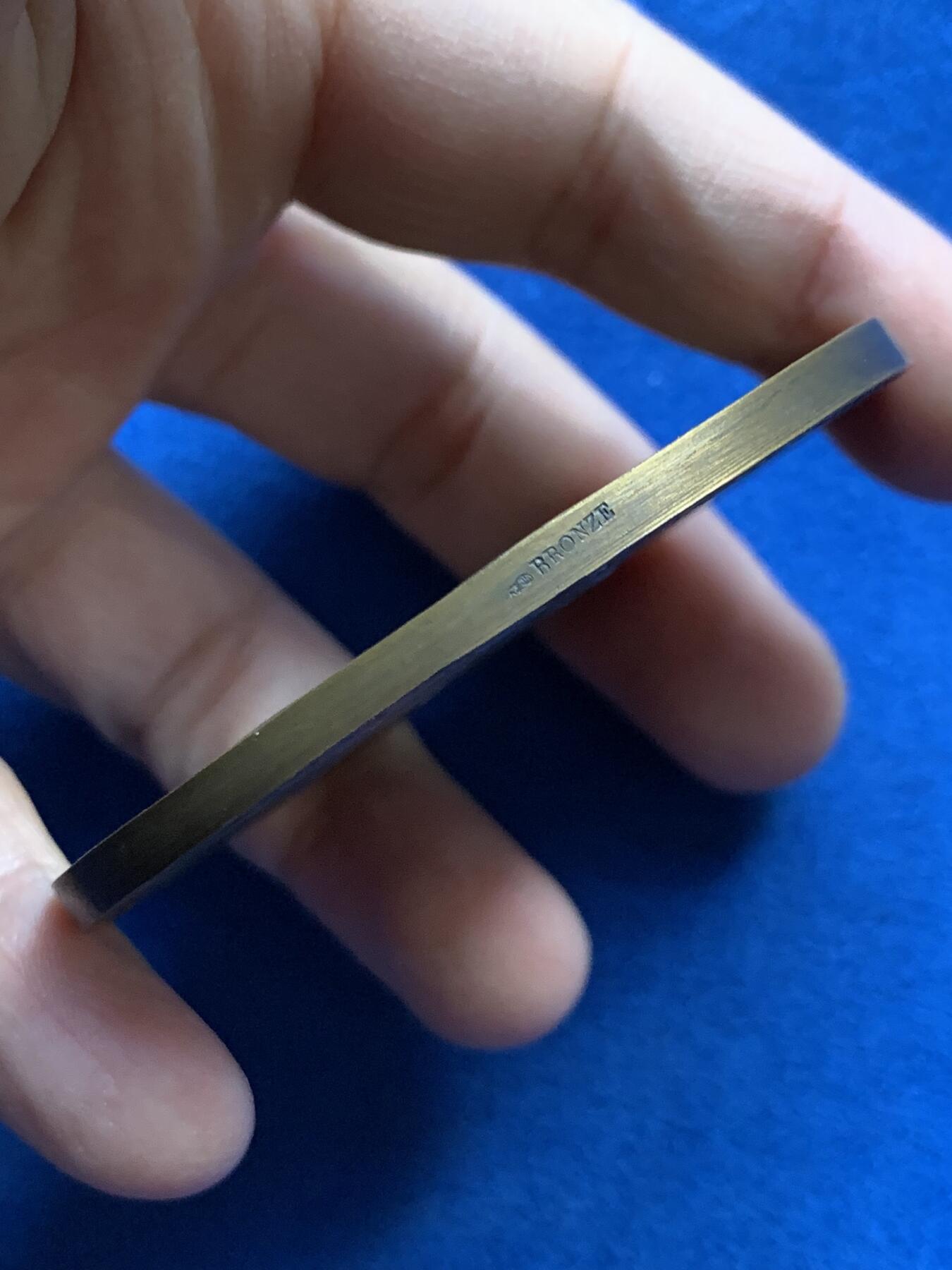 《竞宝斋》第441场 周日，周一，2场连拍 （全场包邮） 法国电力女神大铜章 带盒 120.7克 68mm 丰饶角铜标