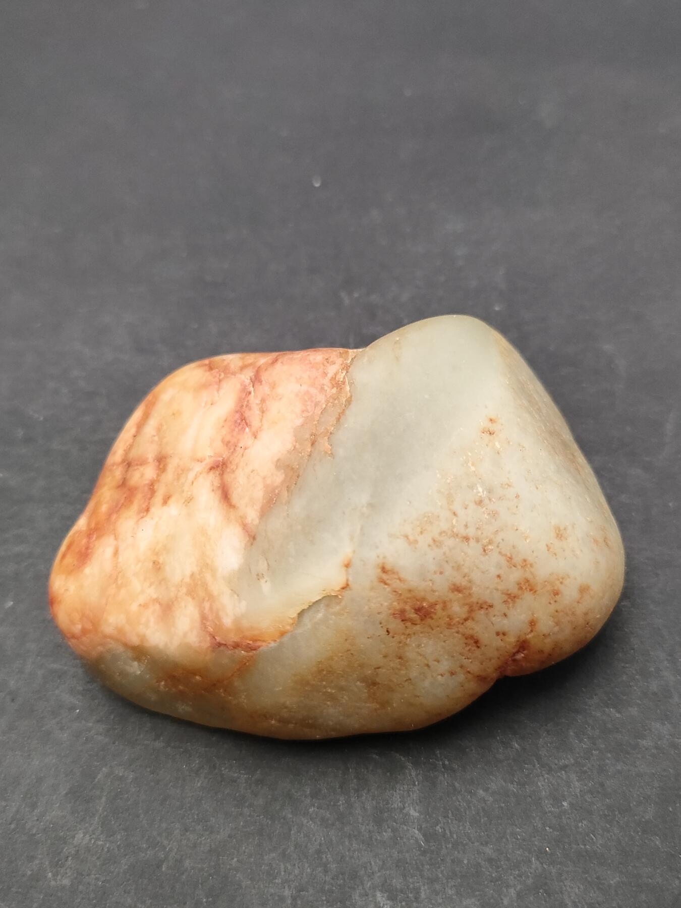 猩哥外币小铺➨【第203场】 和田玉原石86克