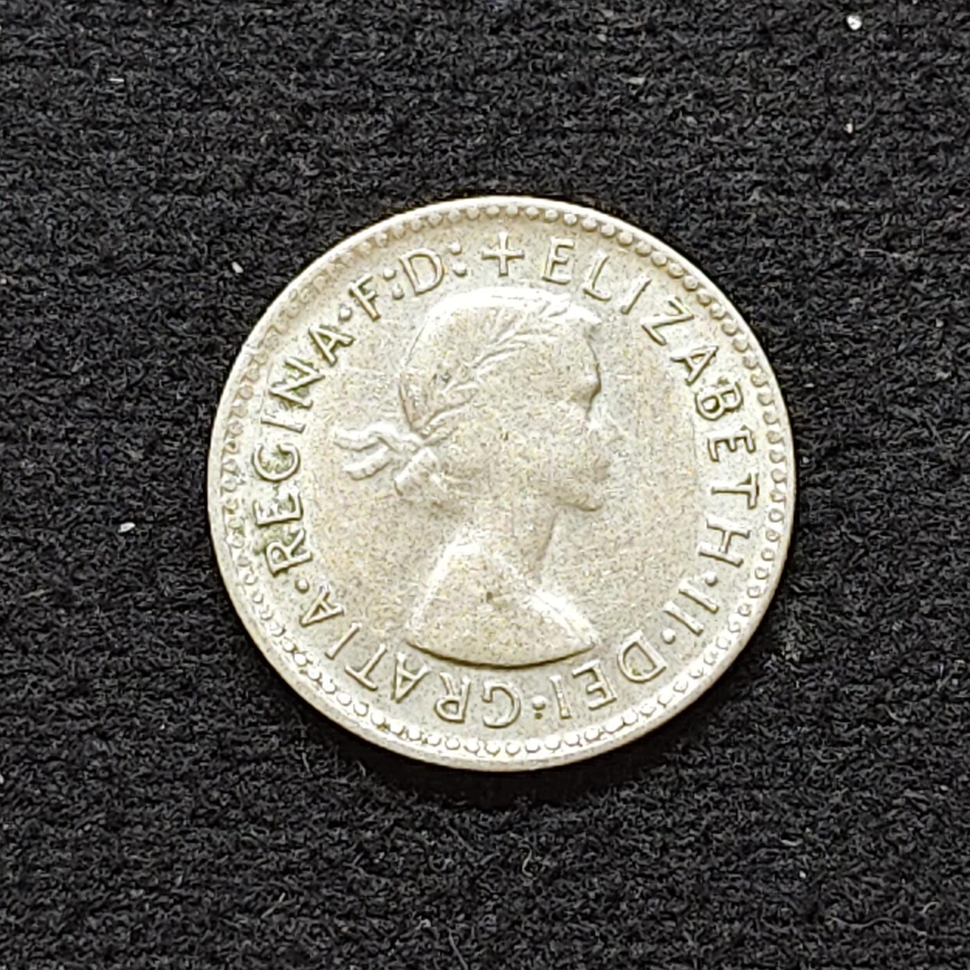 【全场包邮】纯粹捡漏拍480场（免费代拍第17场） 澳大利亚1962年女王3便士银币