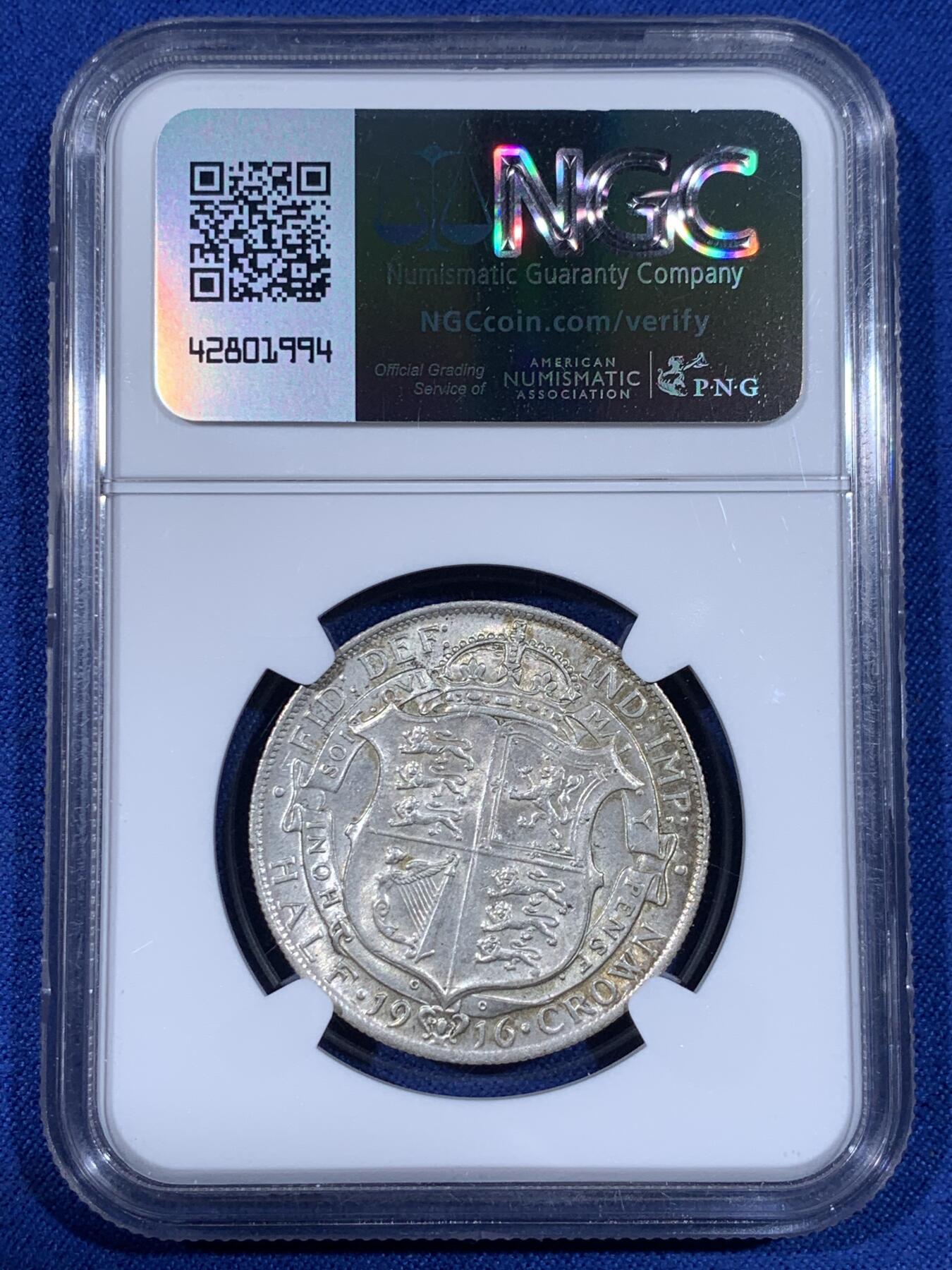 《竞宝斋》第441场 周日，周一，2场连拍 （全场包邮） NGC MS62 英国乔治五世1916年半克朗银币 少见的优秀压印 乔五普遍弱打严重 这枚盾徽细节完整 头发胡子可见 淡黄包浆难得 可以对比很多高分都看不见头发