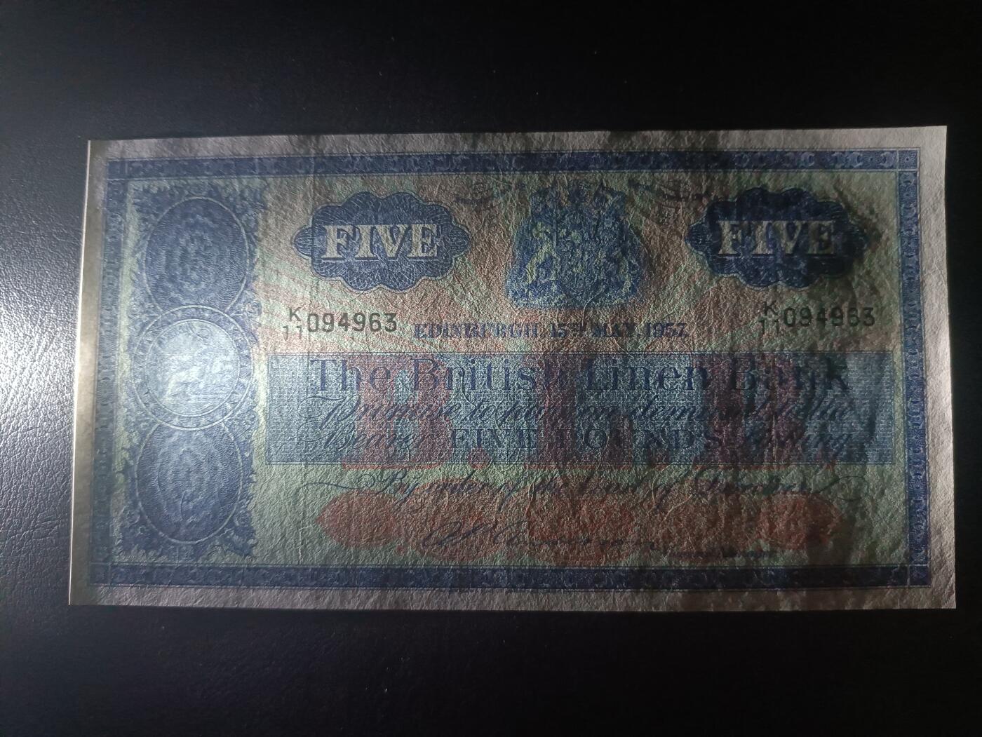 2025十一月第六期，总第204期 苏格兰不列颠亚麻银行1957年5镑AUNC，稀有的早期已结业银行中高面值