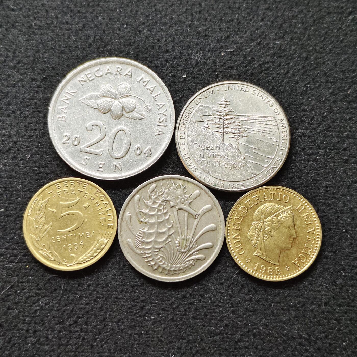 【全场包邮】纯粹捡漏拍480场（免费代拍第17场） 世界各国各年份散币5枚一组-美国+法国+瑞士+新加坡+马来西亚