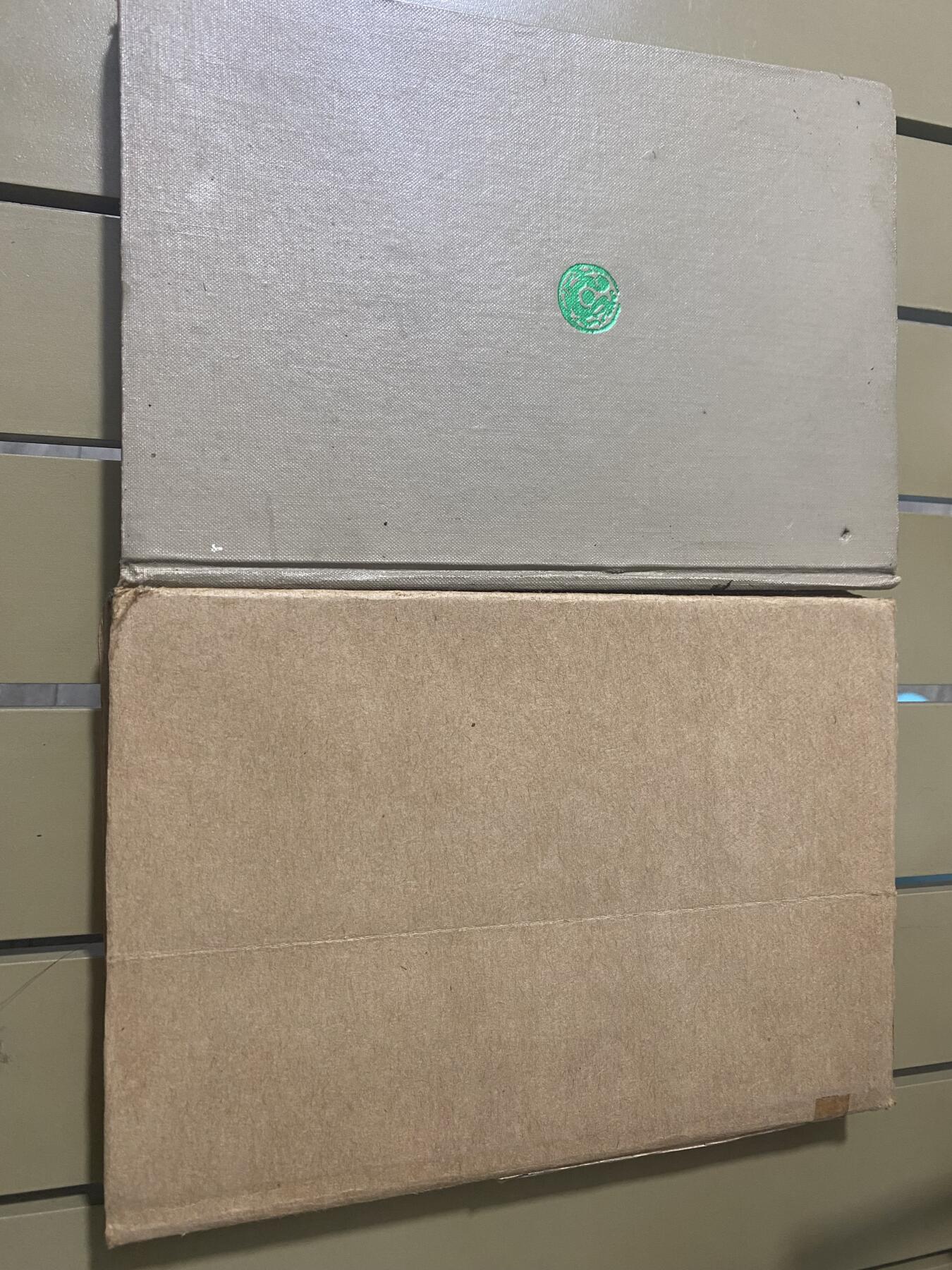 江南站旧书、连环画专场 旧书2本