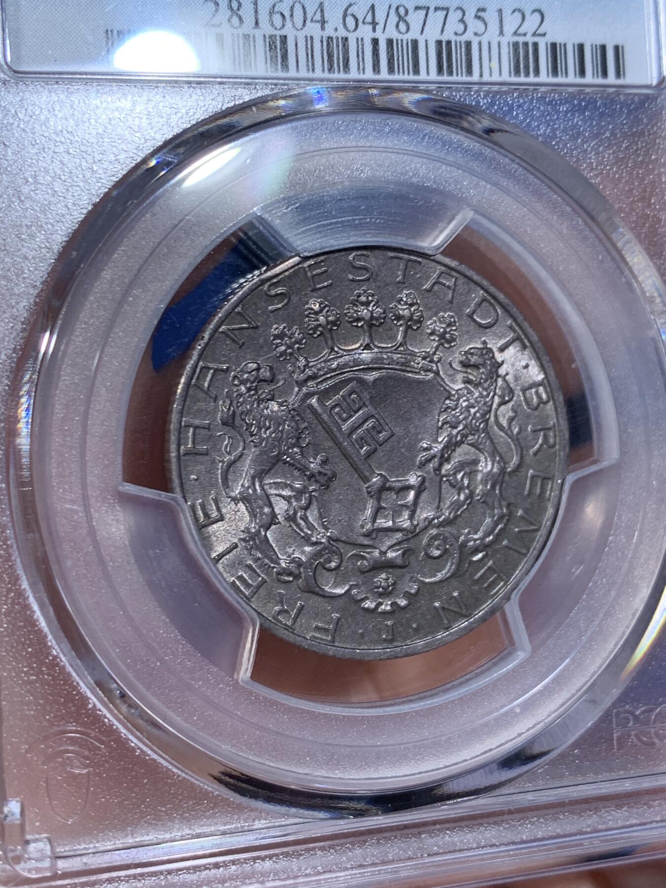 《竞宝斋》第441场 周日，周一，2场连拍 （全场包邮） PCGS MS64 德国1904J 不莱美2马克 银币 双面原味深灰包浆，整体状态极优。