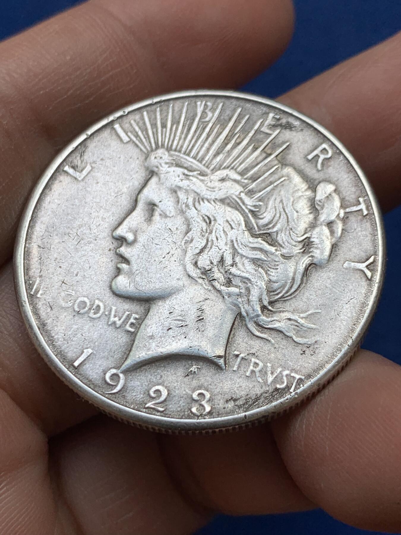 《竞宝斋》第441场 周日，周一，2场连拍 （全场包邮） 美国1923年和平银币