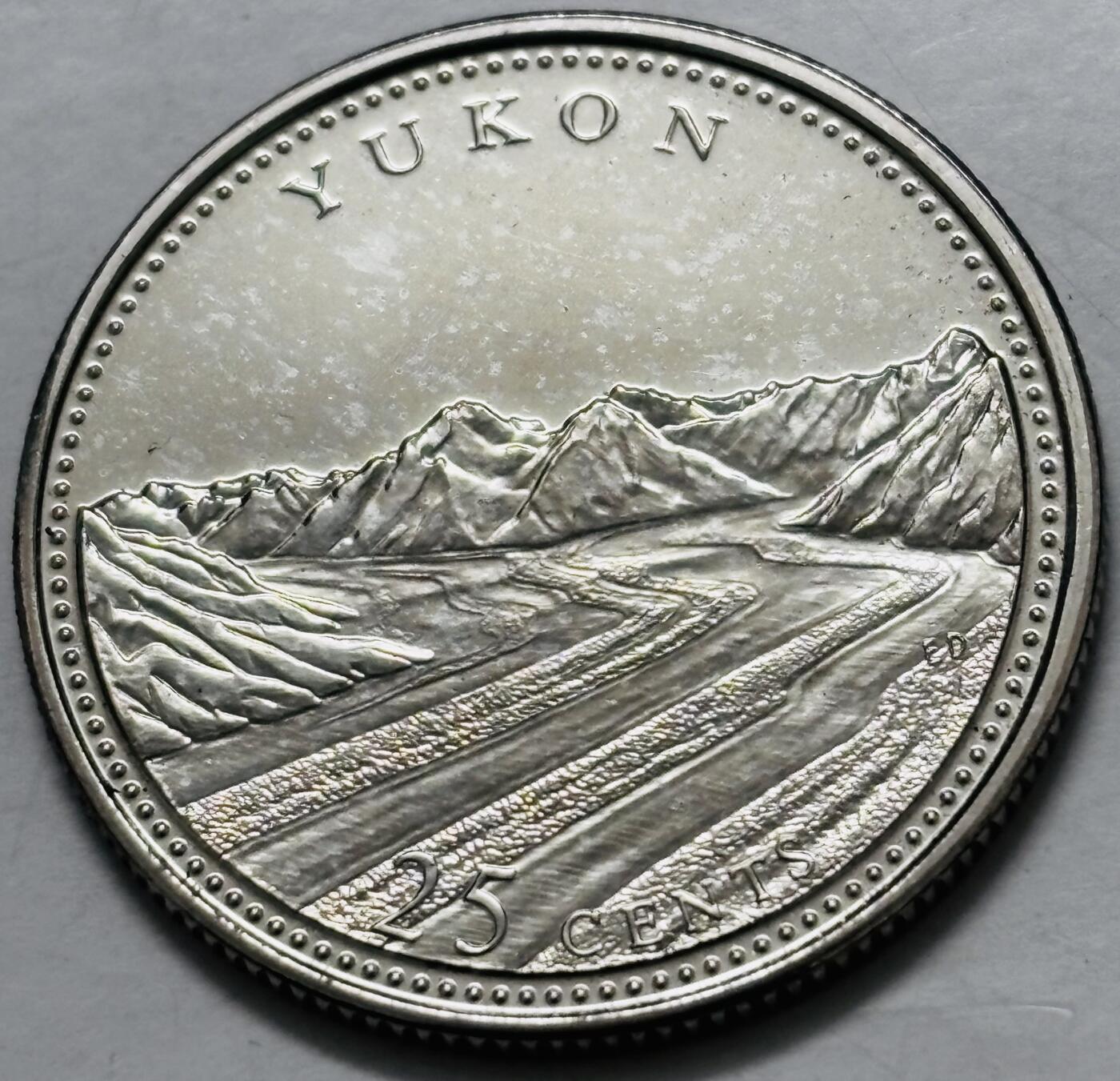 文馨钱币收藏第 282 场，【 长期接收代拍品】，加拿大老铜代用币，银币，德三系列场 少见全新未流通 1992 年加拿大 育空联邦成立 125 周年 25 分纪念币