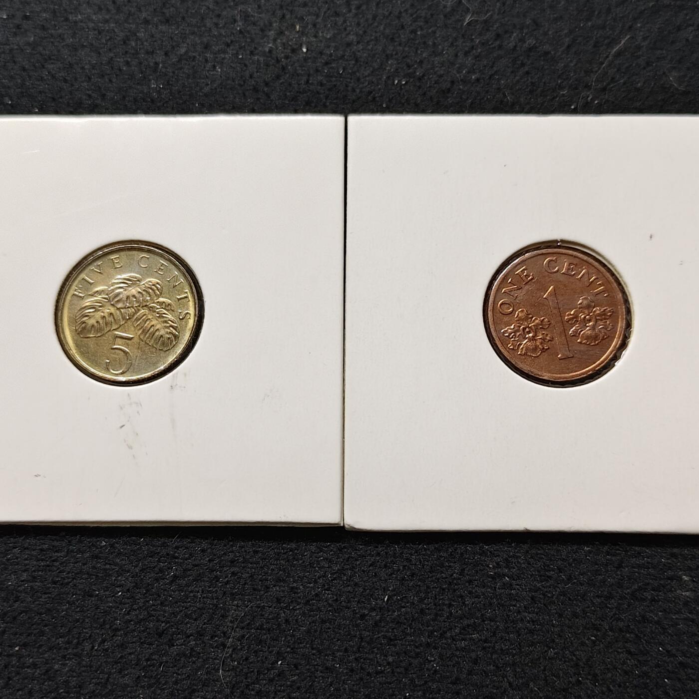 【全场包邮】纯粹捡漏拍480场（免费代拍第17场） 新加坡2000年笑版2枚一组