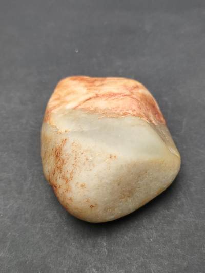 猩哥外币小铺➨【第203场】 - 和田玉原石86克