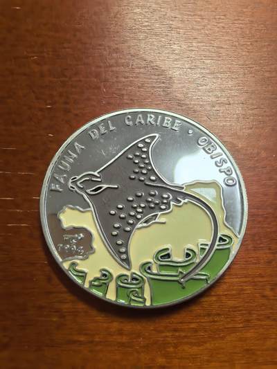 长老汇蛇年精选第七十七场拍卖 - 1994古巴野生动物鹰鳐10比索彩色珐琅质精制银币，20克999银，1万枚