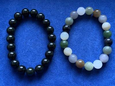 《竞宝斋》第441场 周日，周一，2场连拍 （全场包邮） - 两串玉石手串，一串多宝，一串青玉，都是10MM左右