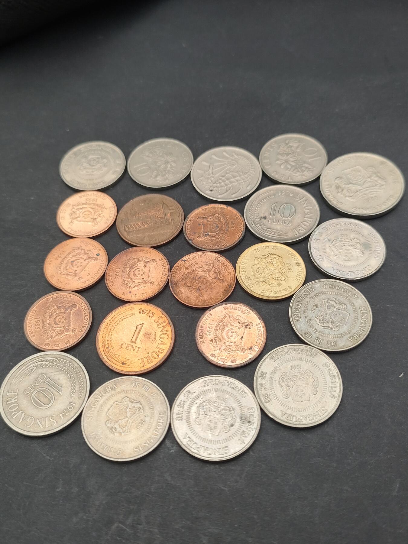 猩哥外币小铺➨【第203场】 新加坡22个