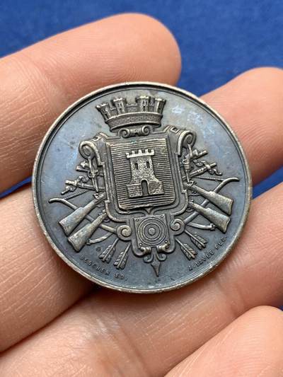 《竞宝斋》第441场 周日，周一，2场连拍 （全场包邮） - 法国银章 17.2克 32.5mm 原味包浆