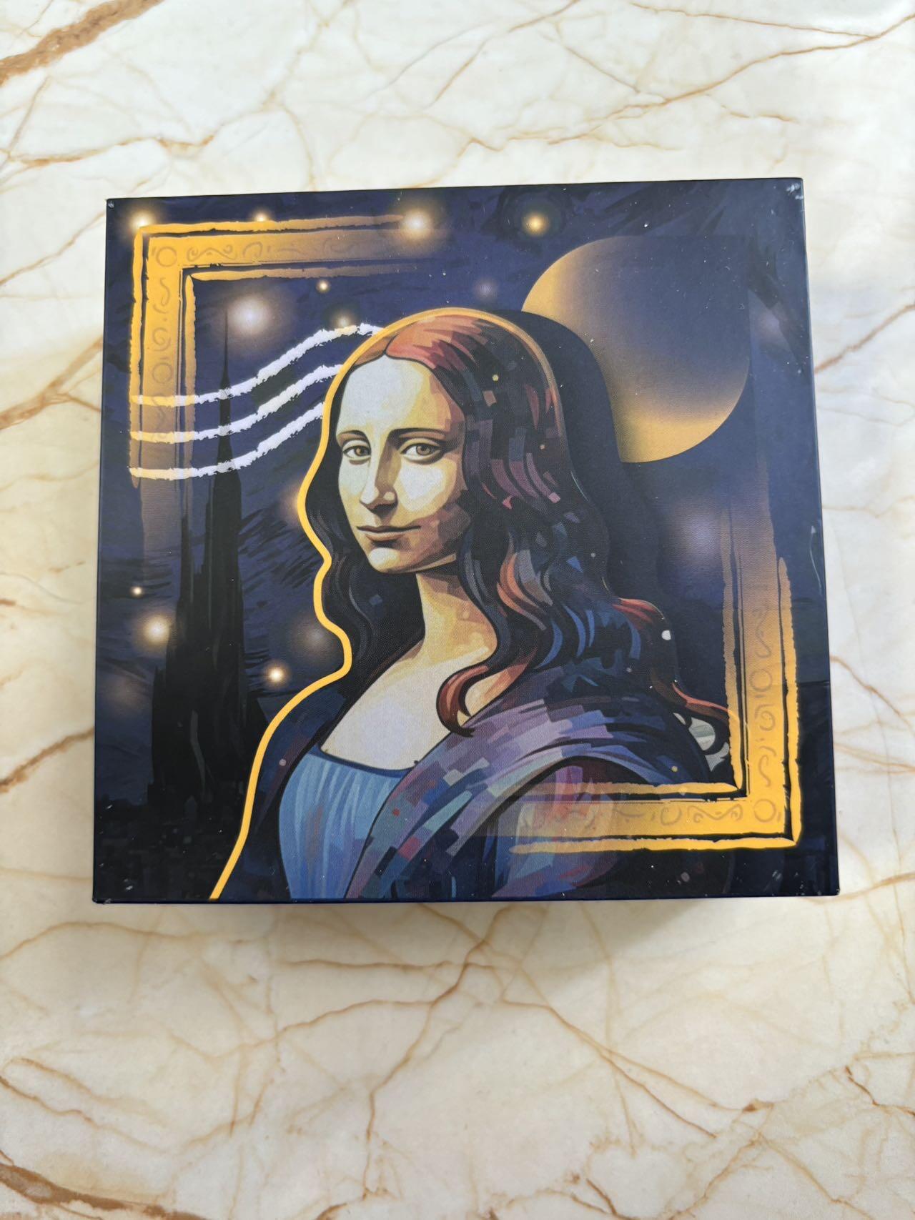 第183期拍卖 斐济2024年星空下的蒙娜丽莎2盎司矩形纪念彩银币，999银，发行300枚，