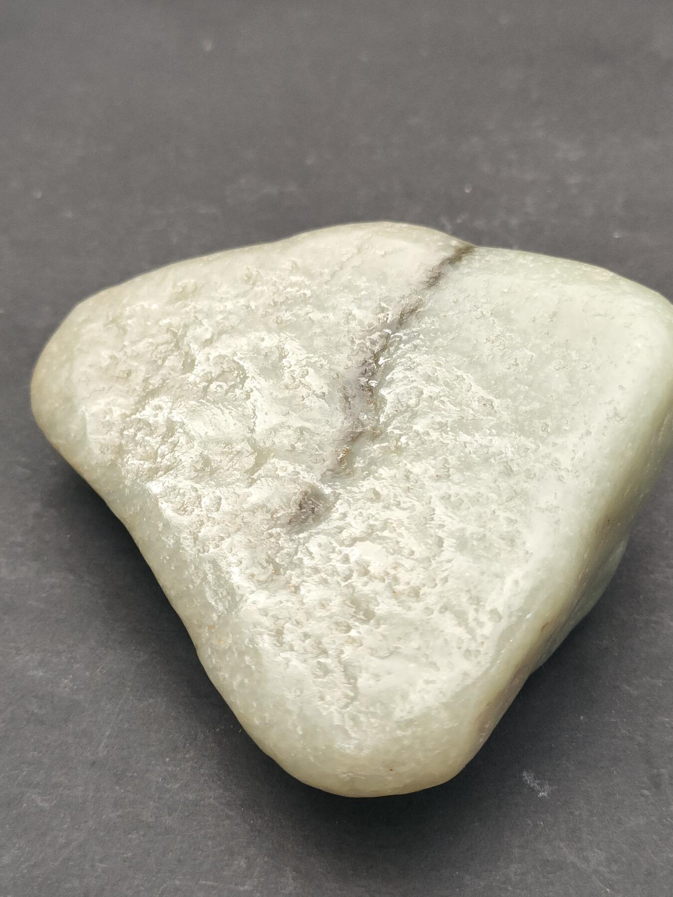 猩哥外币小铺➨【第203场】 和田玉原石100克