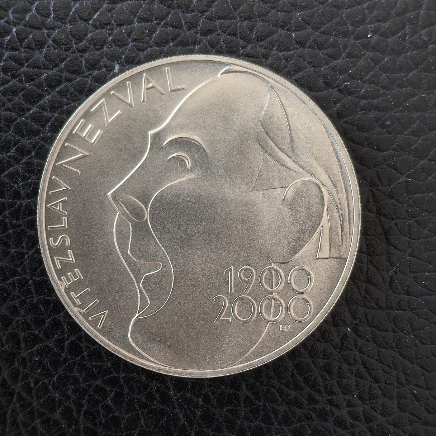 道一币馆币章第一百五十七场 捷克2000年超现实美学开创者内兹瓦尔诞辰百年200克朗银币  13g 900s 23200