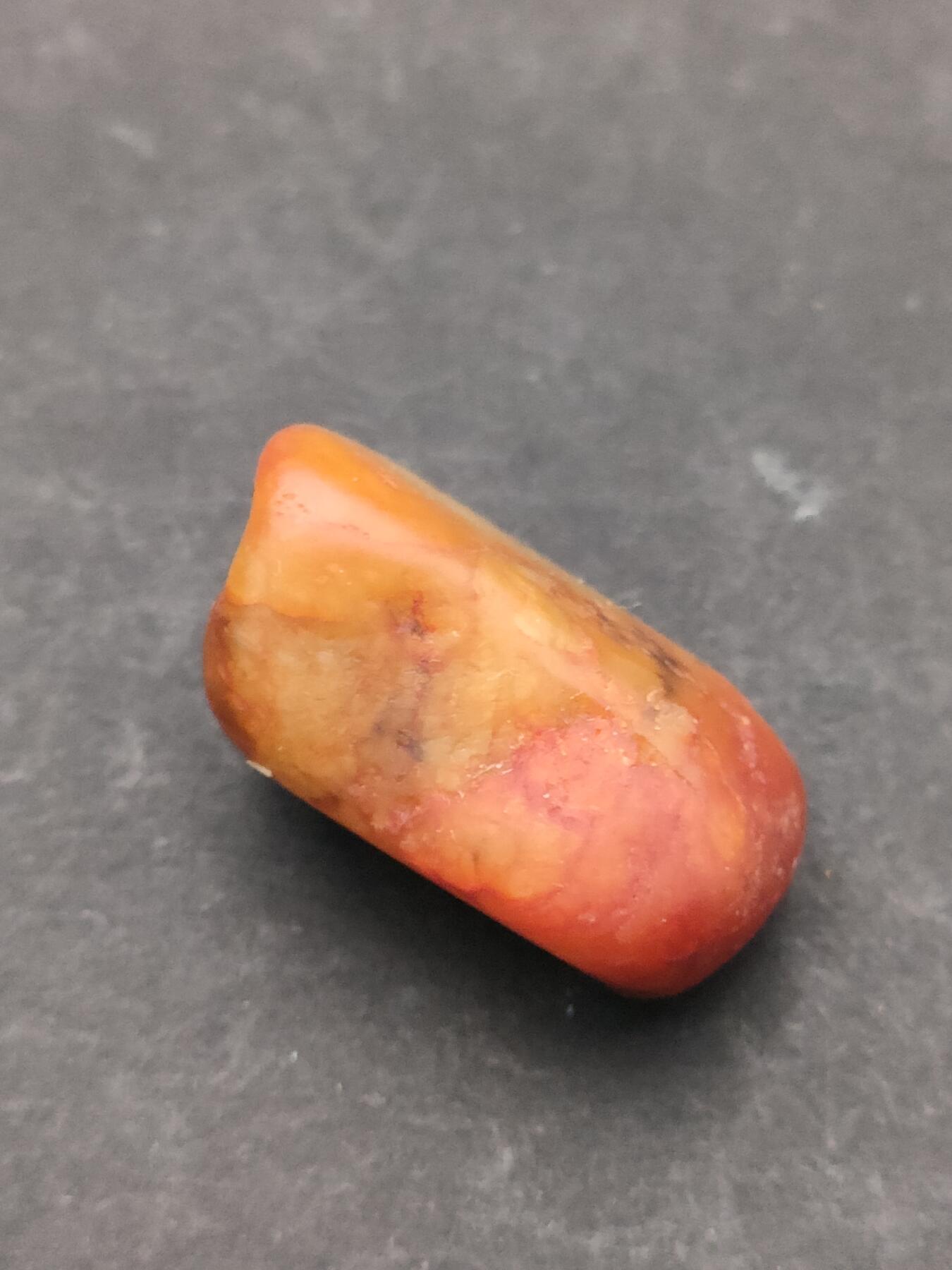 猩哥外币小铺➨【第203场】 和田玉原石4.5克