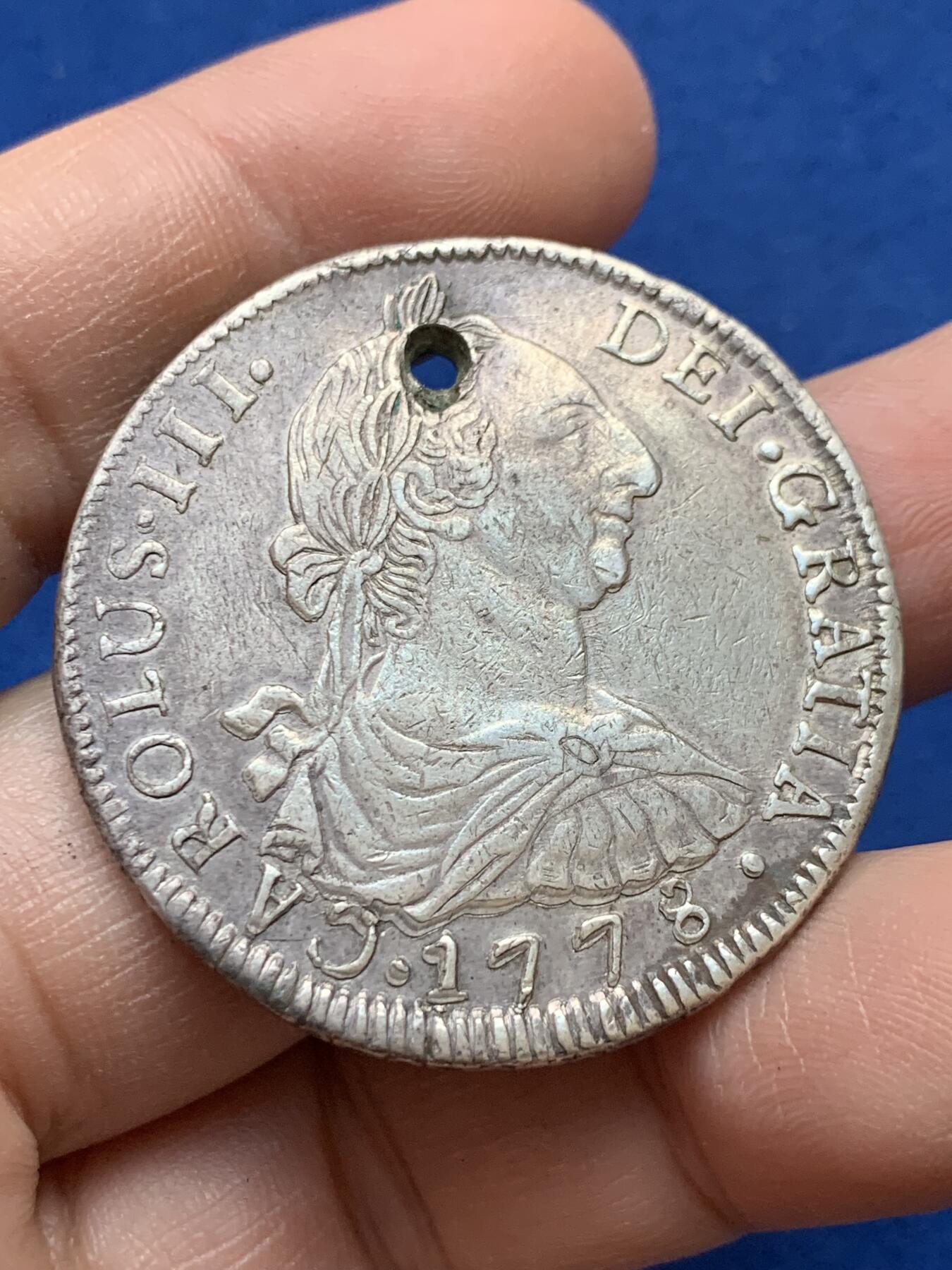 《竞宝斋》第441场 周日，周一，2场连拍 （全场包邮） 西属玻利维亚1778年卡洛斯三世双柱银币，人像清晰 细节见图