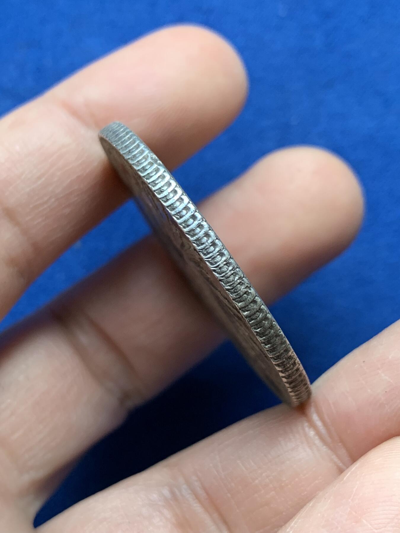 《竞宝斋》第441场 周日，周一，2场连拍 （全场包邮） 墨西哥 1894年 MO AM 花边鹰洋 8R银币 老味道光感高点都不错