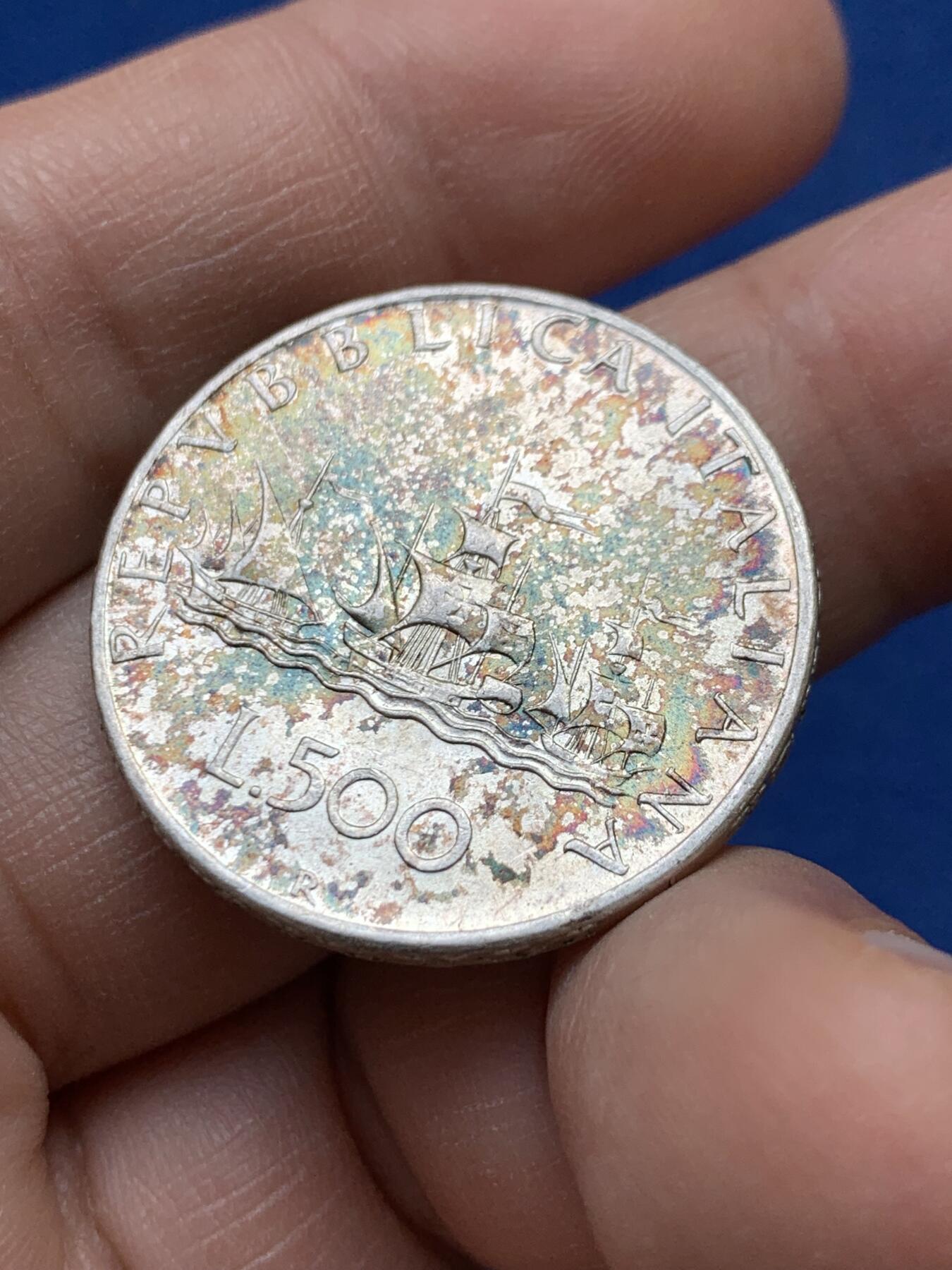 《竞宝斋》第441场 周日，周一，2场连拍 （全场包邮） 意大利1966年500里拉银币，双面包浆，经典帆船人妻设计，代表事业与爱情