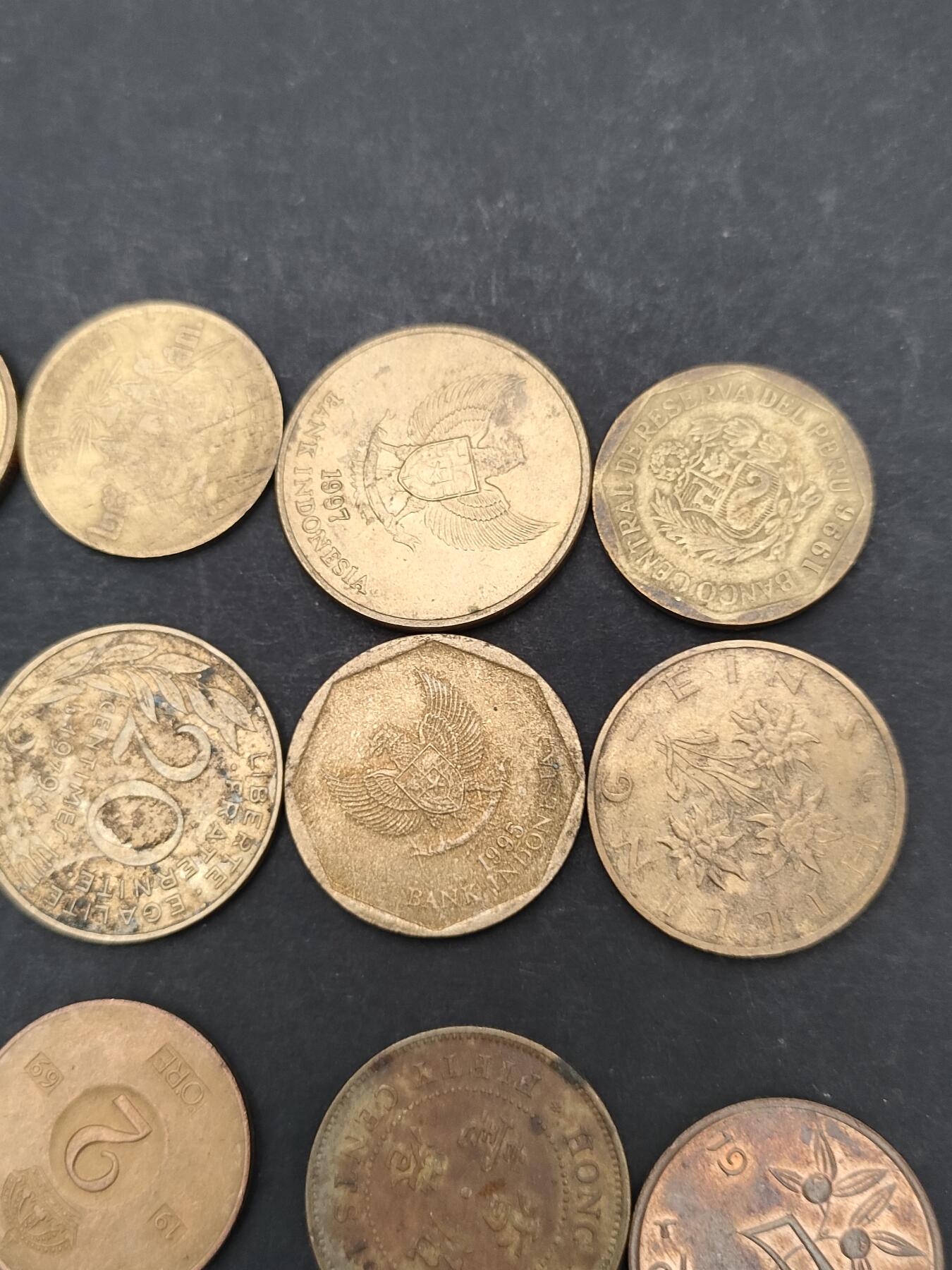 猩哥外币小铺➨【第203场】 钱币12个