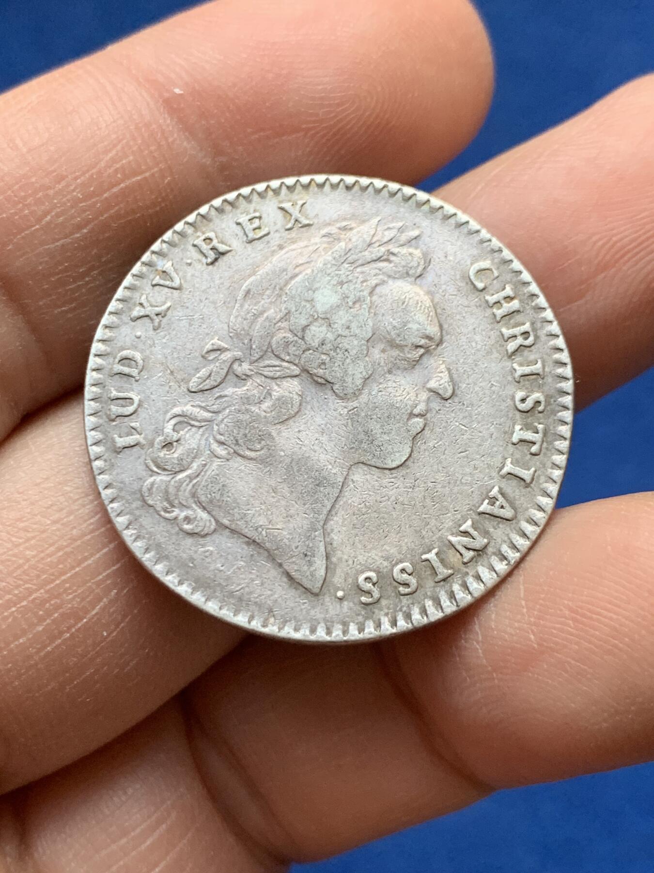 《竞宝斋》第441场 周日，周一，2场连拍 （全场包邮） 法国路易十五-圣路易斯军事圆形银质代币 9.45克 30.2mm