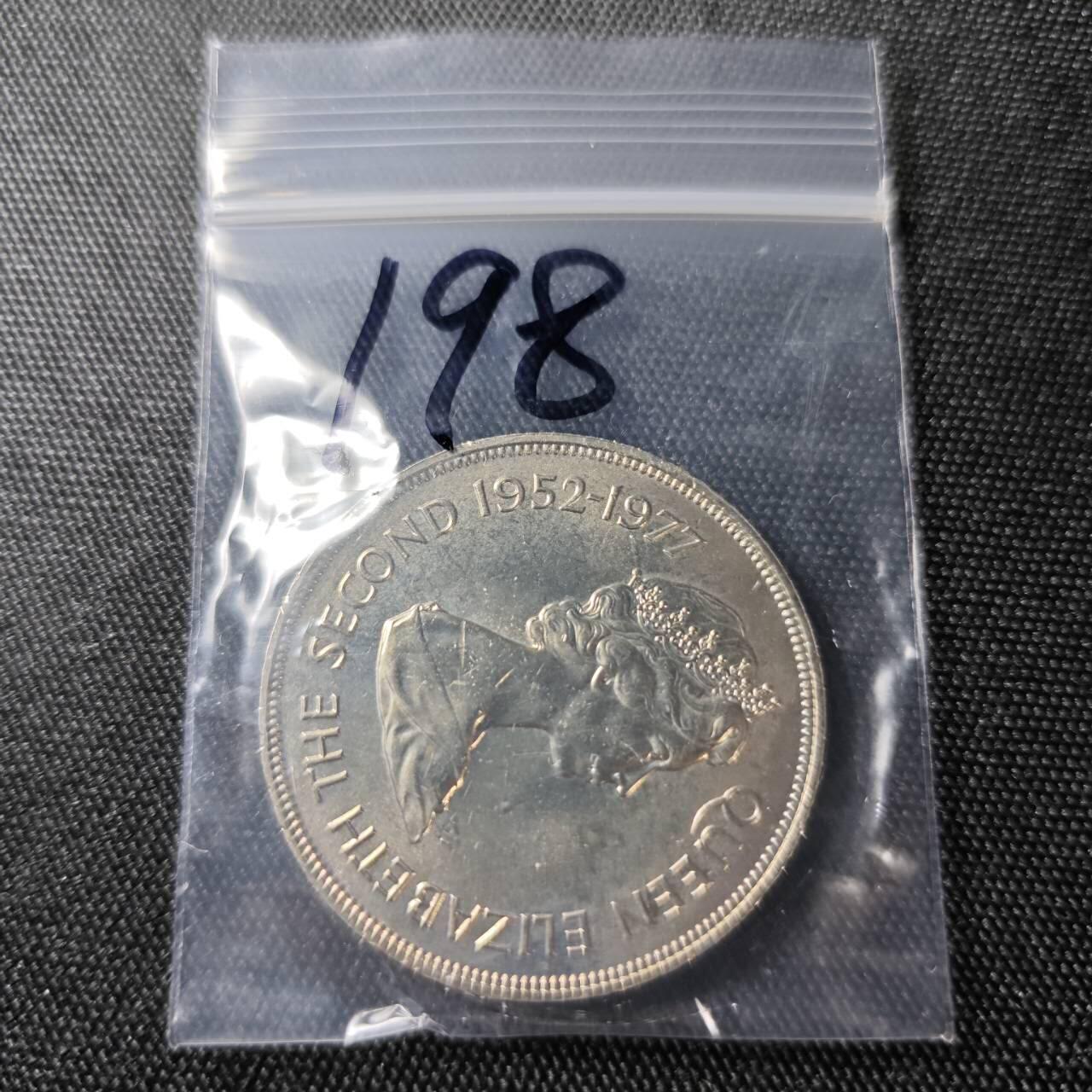 KK钱币收藏小铺 （套币 好品/批量散币 银币）专场  2月预留时间 周末发货 1977 根西25便士克朗形纪念币