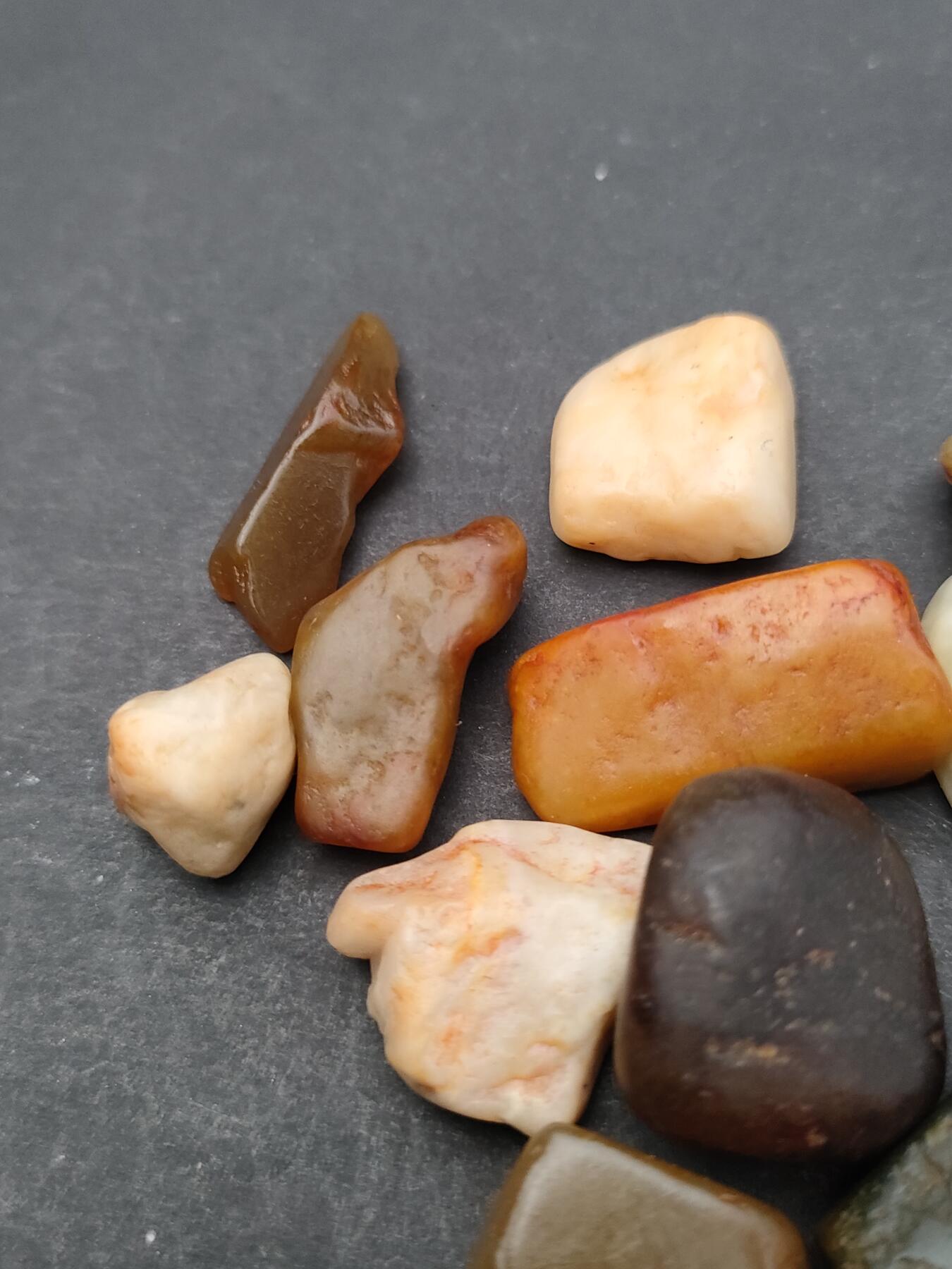 猩哥外币小铺➨【第203场】 和田玉42克