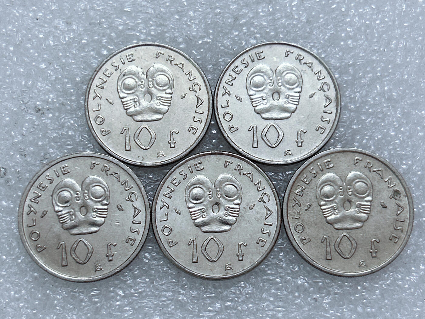 第一海外回流一元起拍收藏 散集专场  第271期 新喀里多尼亚10法郎硬币 5枚