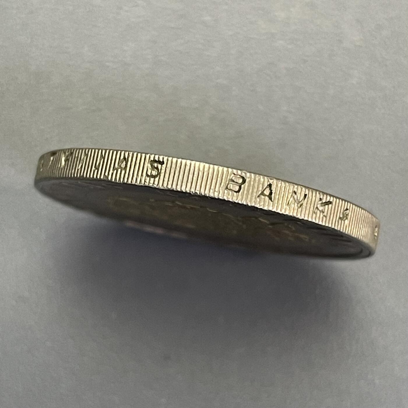 回流1123 拉脱维亚1999年2拉特双色纪念币 奶牛 少见品